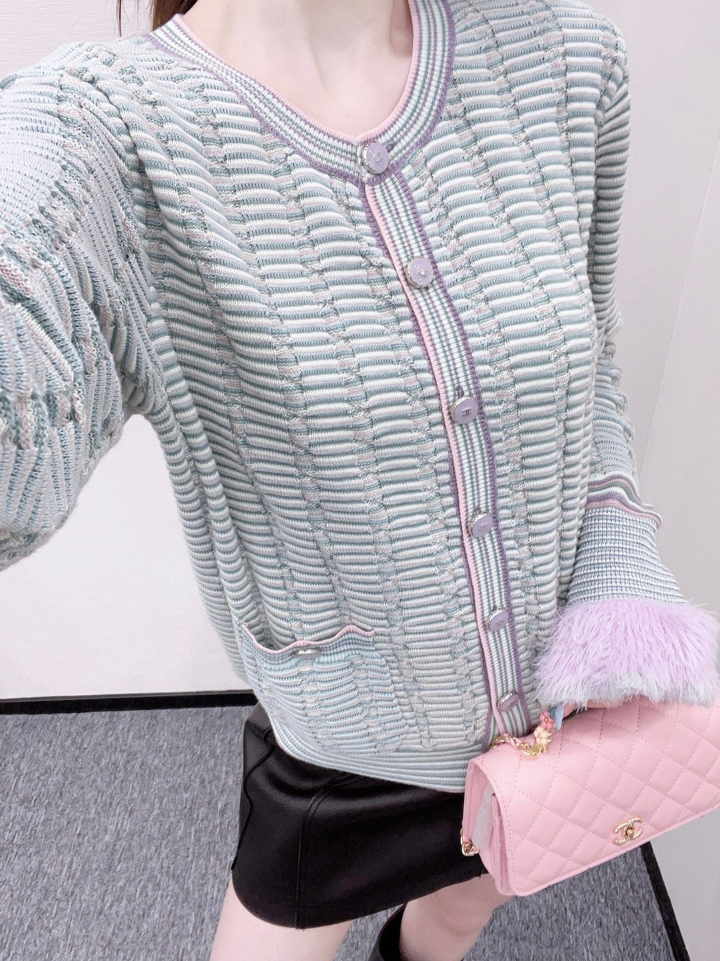 2025 Autumn New Striped knitted cardigan