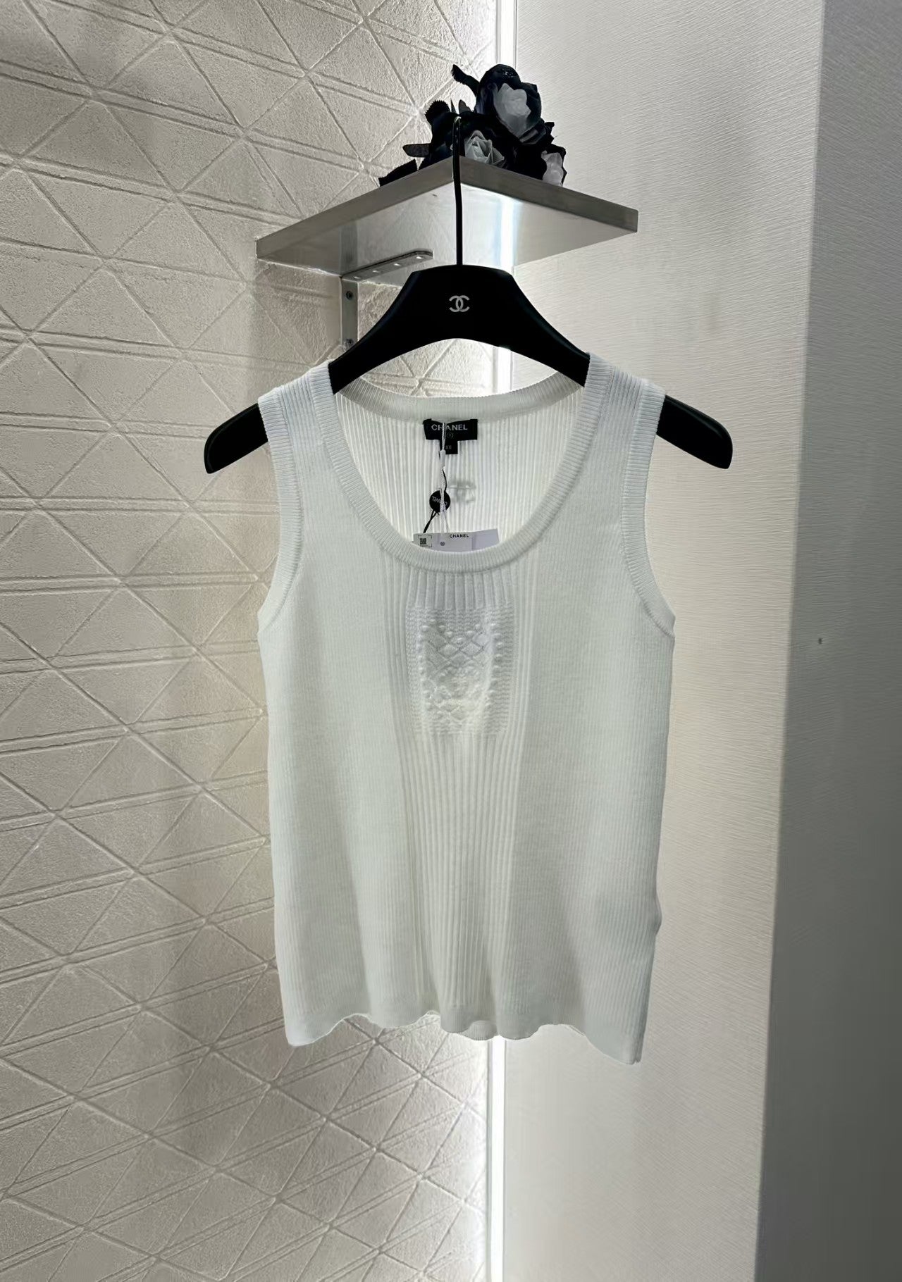 Heart knitted vest