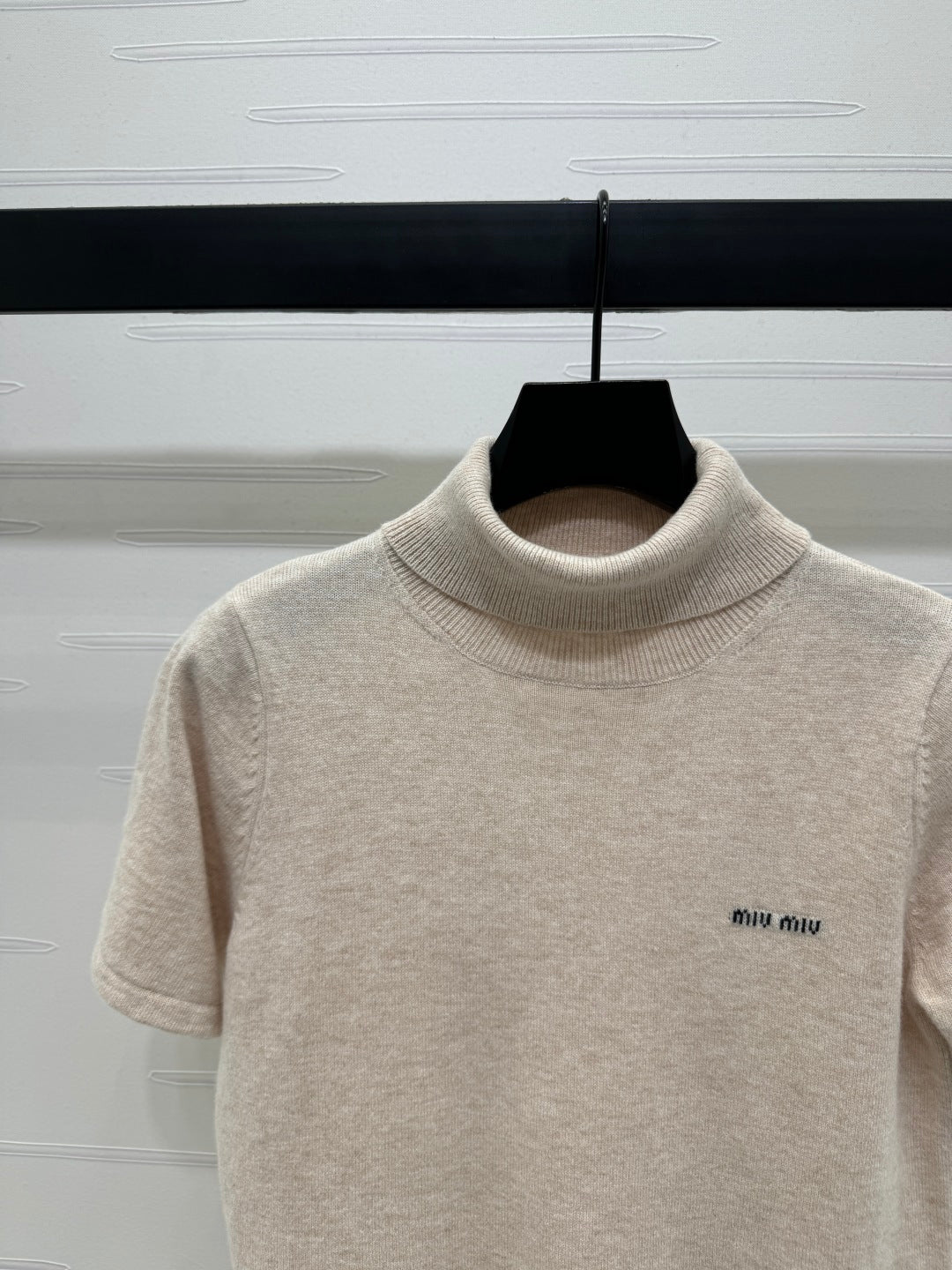 2025 early autumn new high collar knitted short sleeves