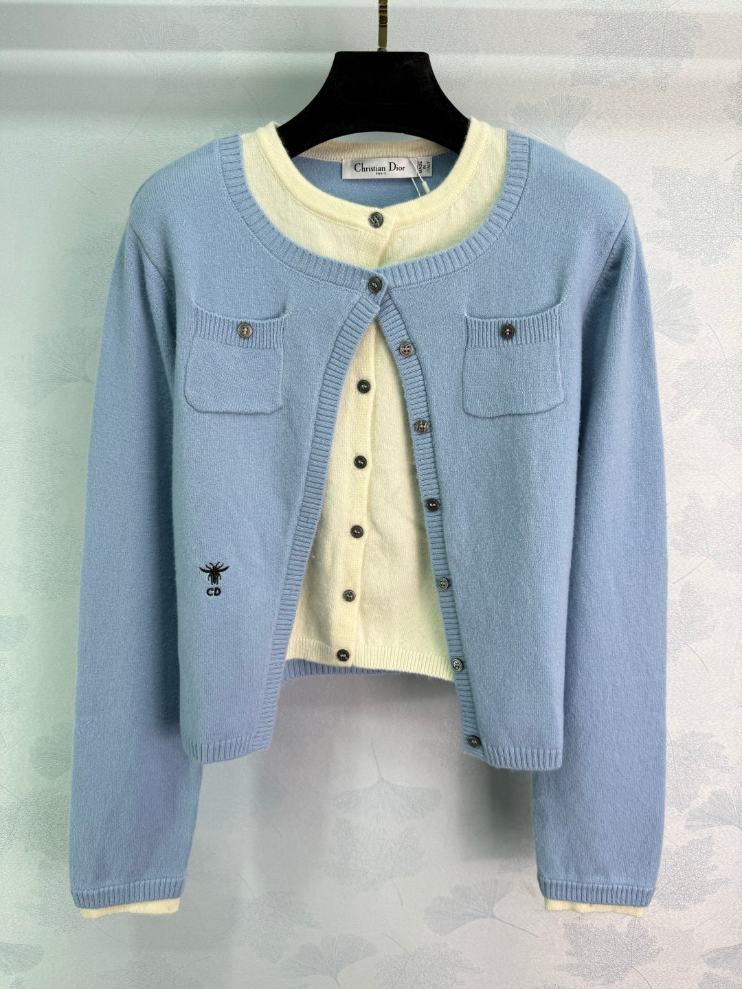 2025 Early Autumn New Round Neck Contrast Color Knitted Cardigan