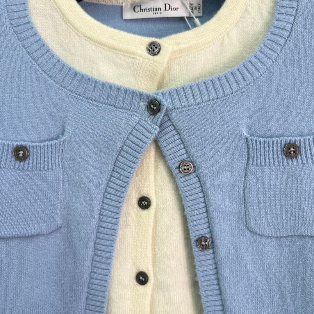 2025 Early Autumn New Round Neck Contrast Color Knitted Cardigan
