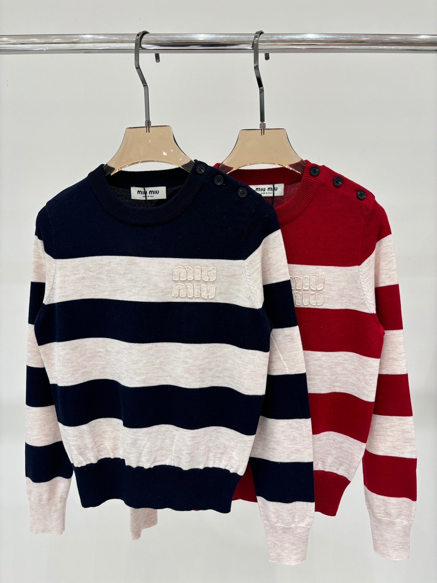 new product Striped crew neck sweater