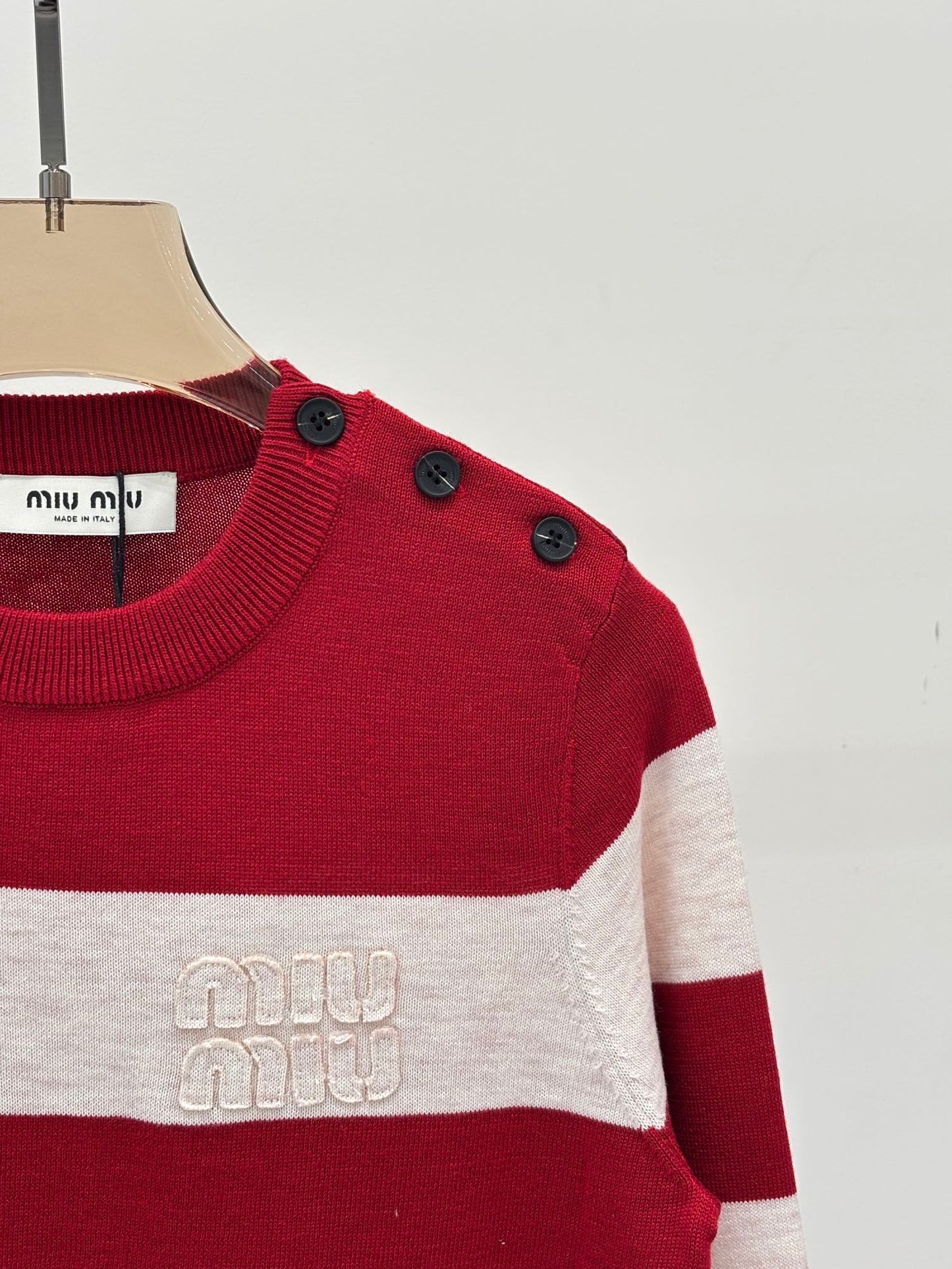 new product Striped crew neck sweater