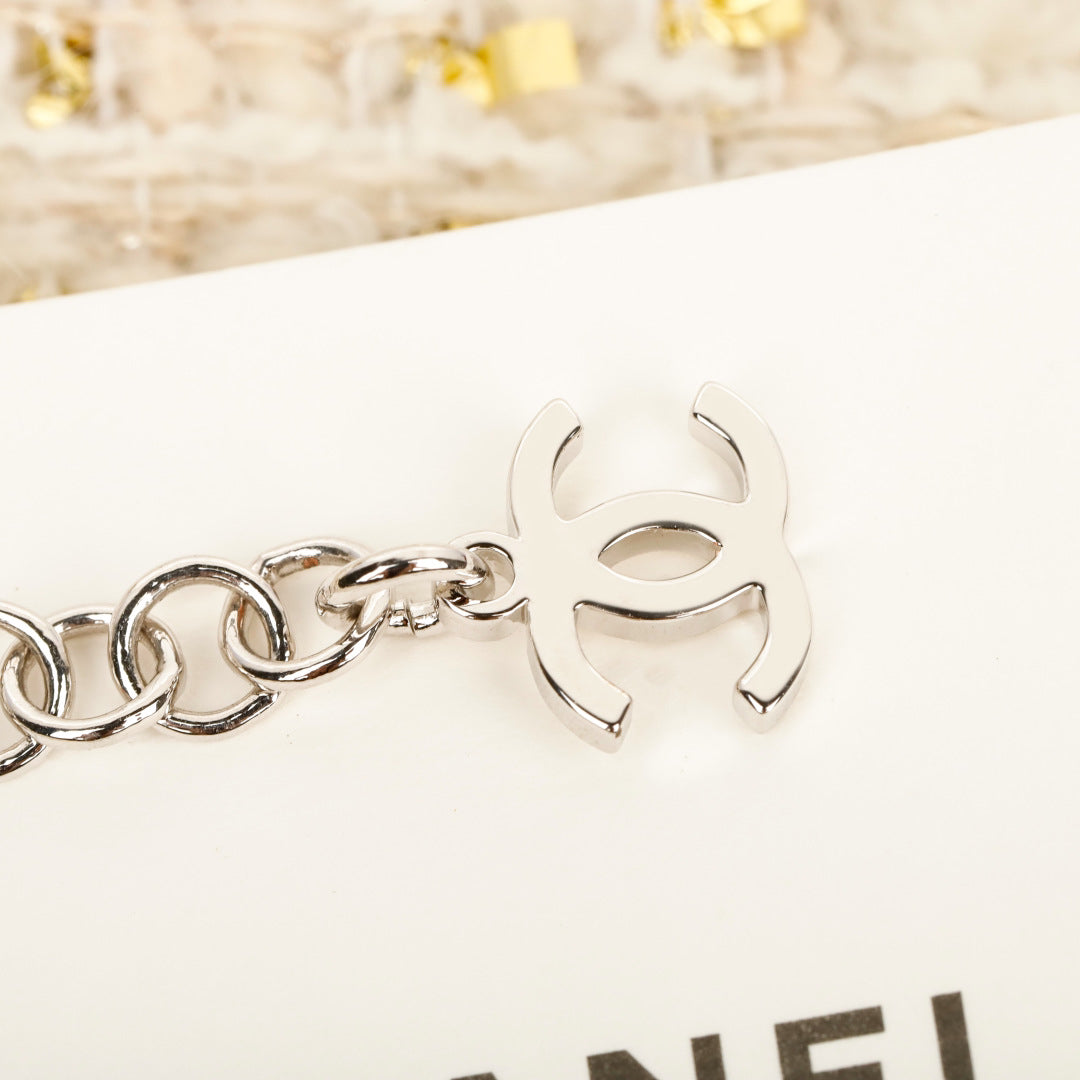 C Rhinestone pearl coco bracelet