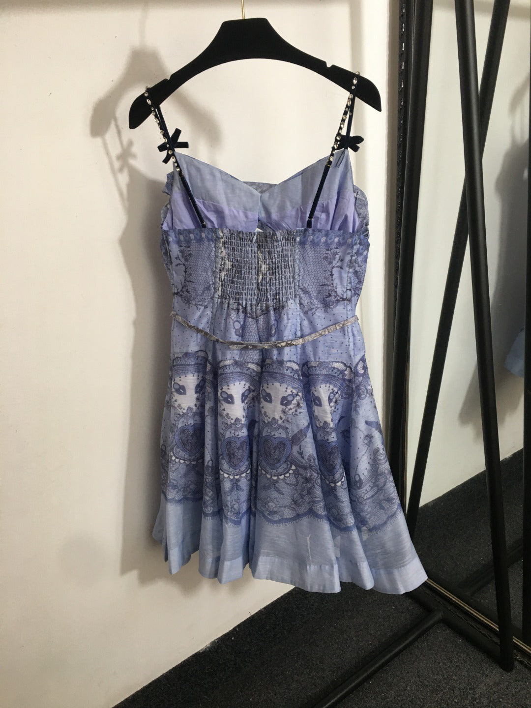 25 new Diamond bow halter dress
