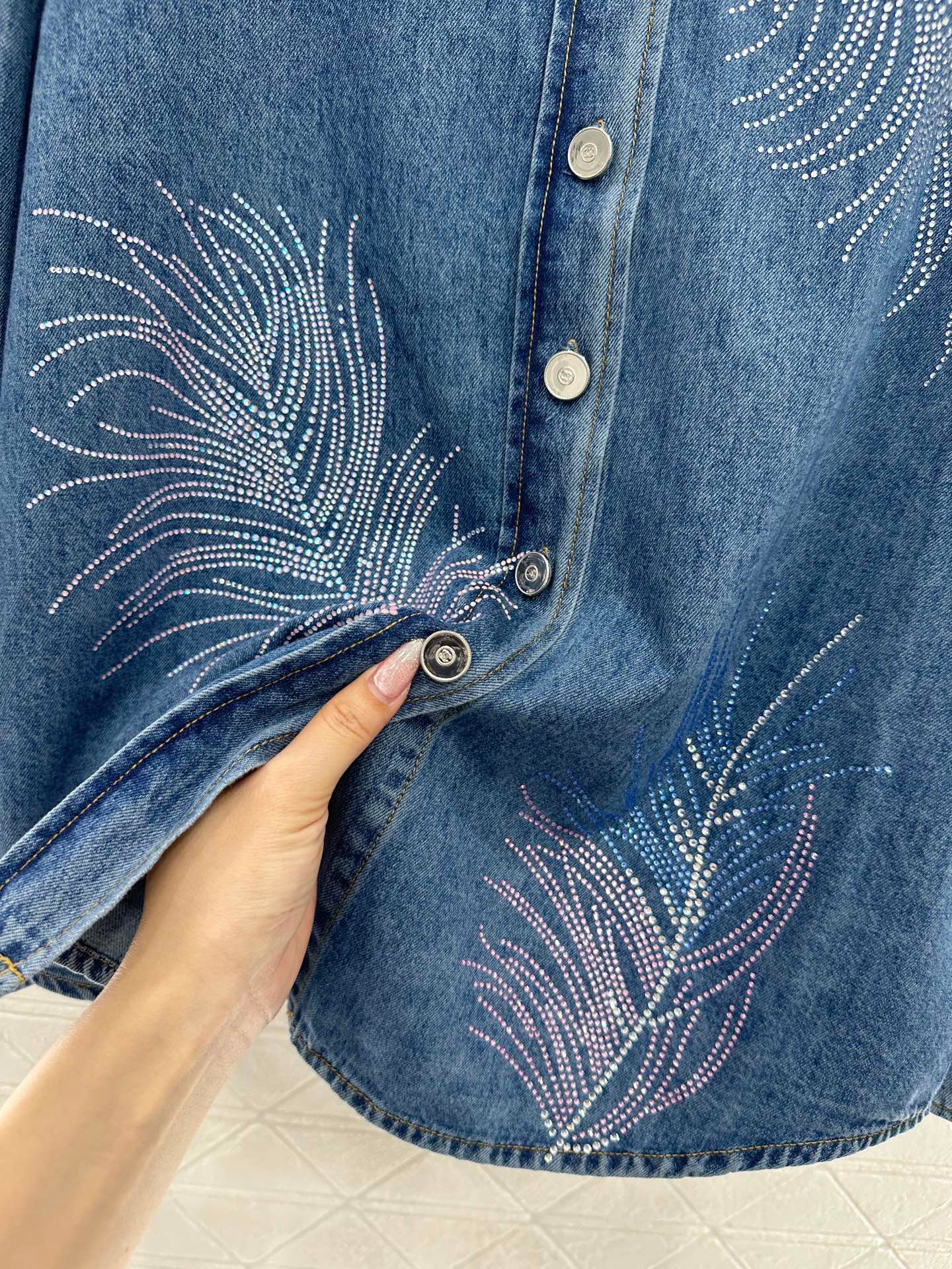 25 Feather Rhinestone Denim
