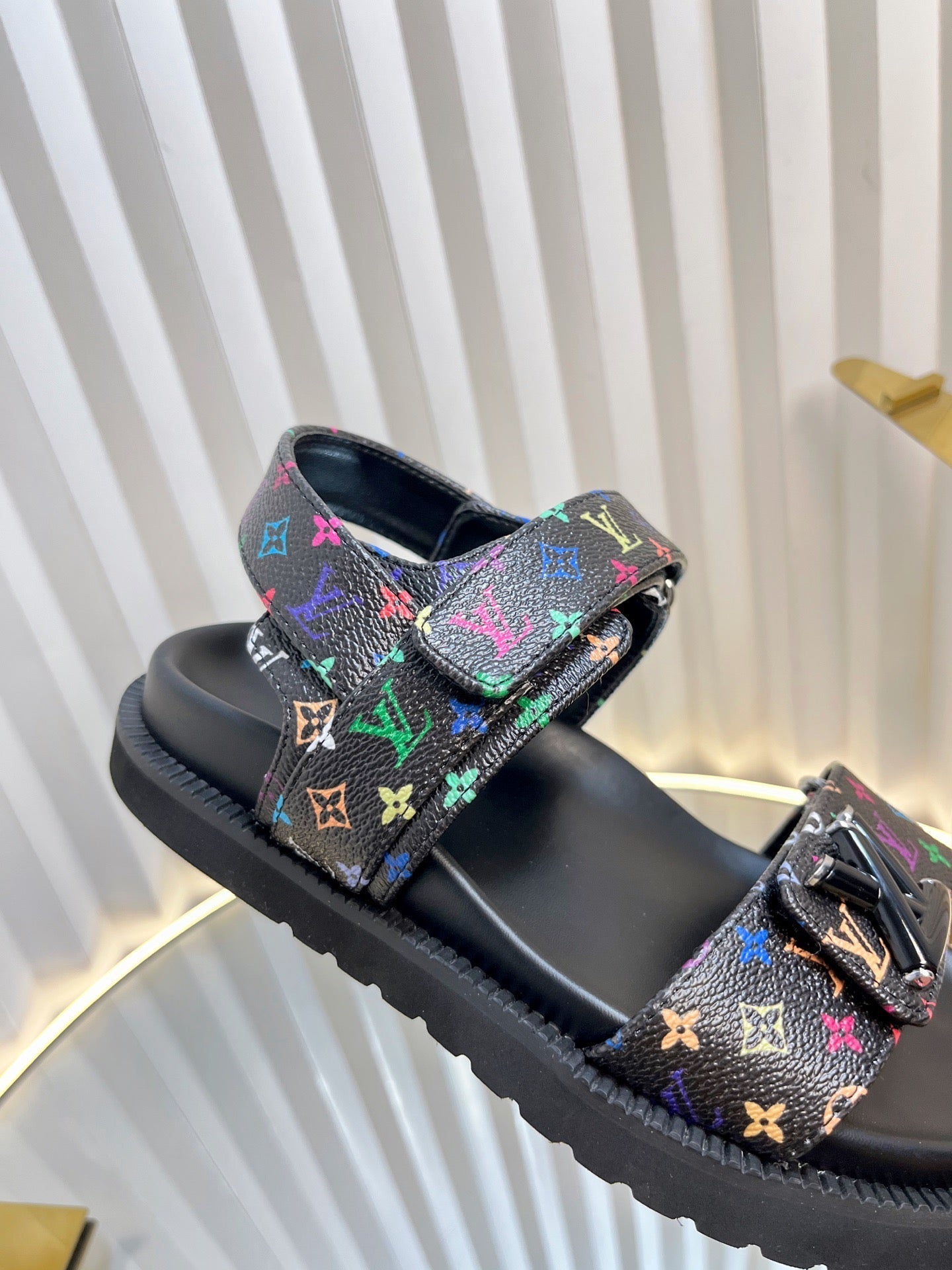 slippers