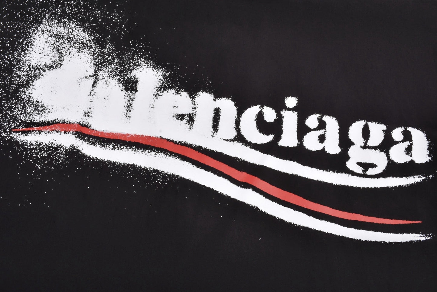 Splash-ink spray-printed wavy coke lettering shirt