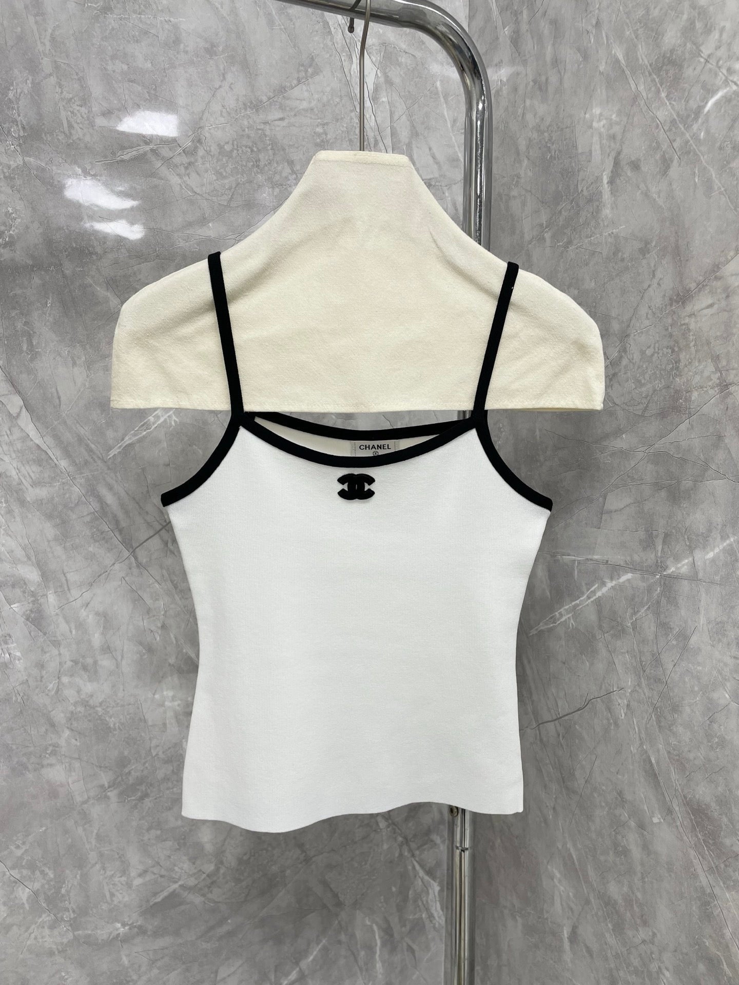 25 new Multicolor Ribbed Minimalist Cami Top