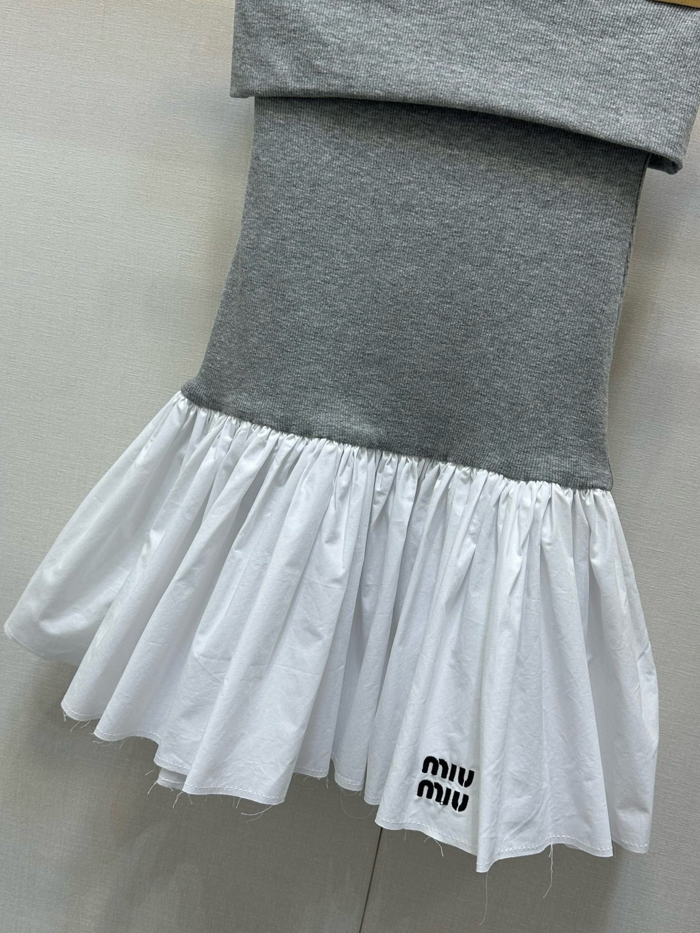 Two-Tone Strapless Dress with Ruffled Hem