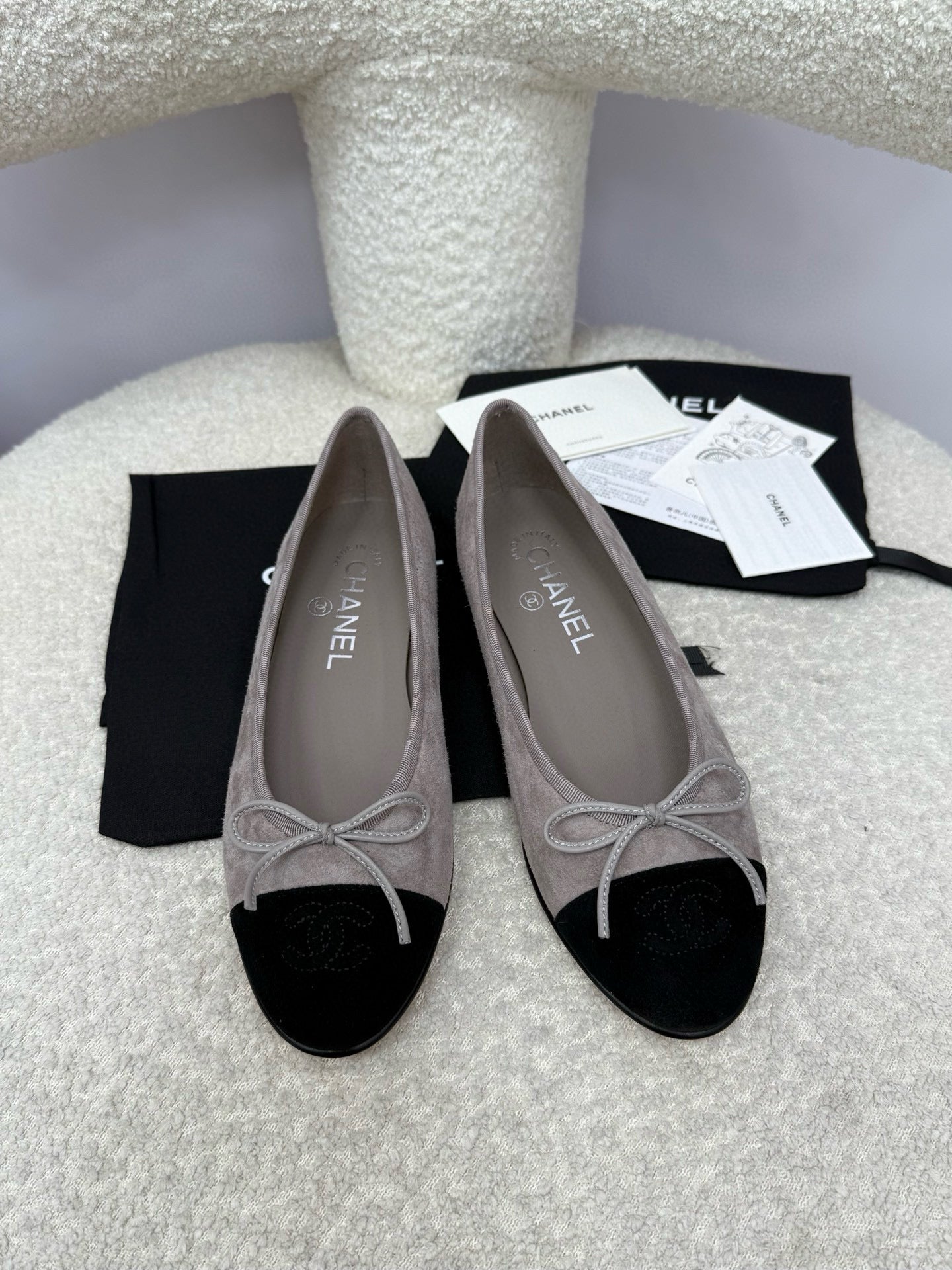 25A Ballet Flat Dark Grey Black Suede