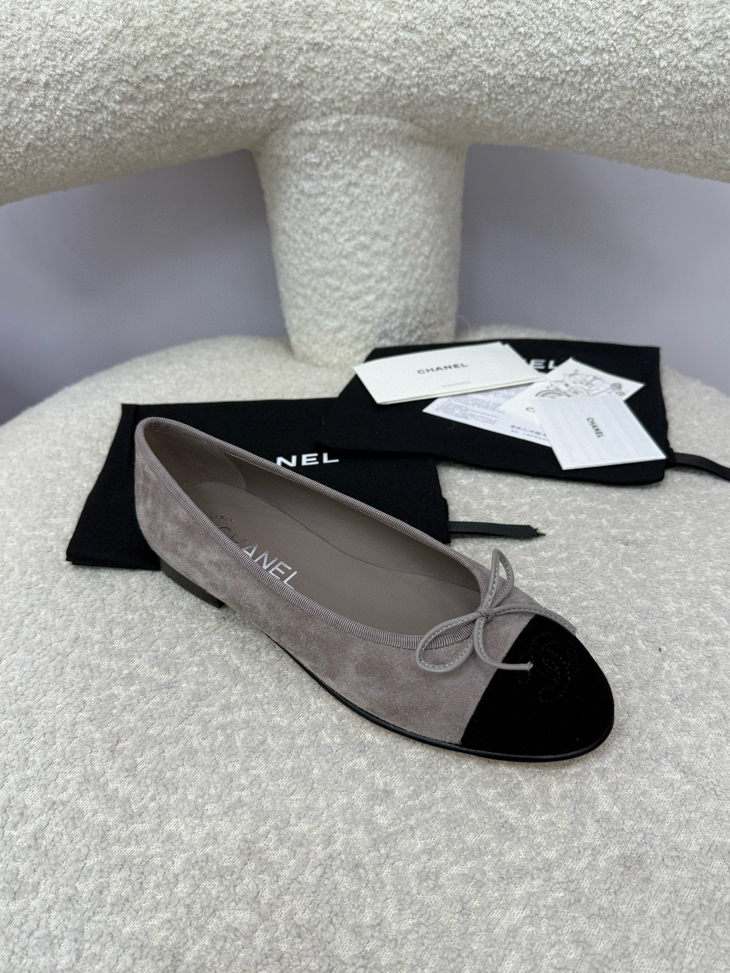 25A Ballet Flat Dark Grey Black Suede