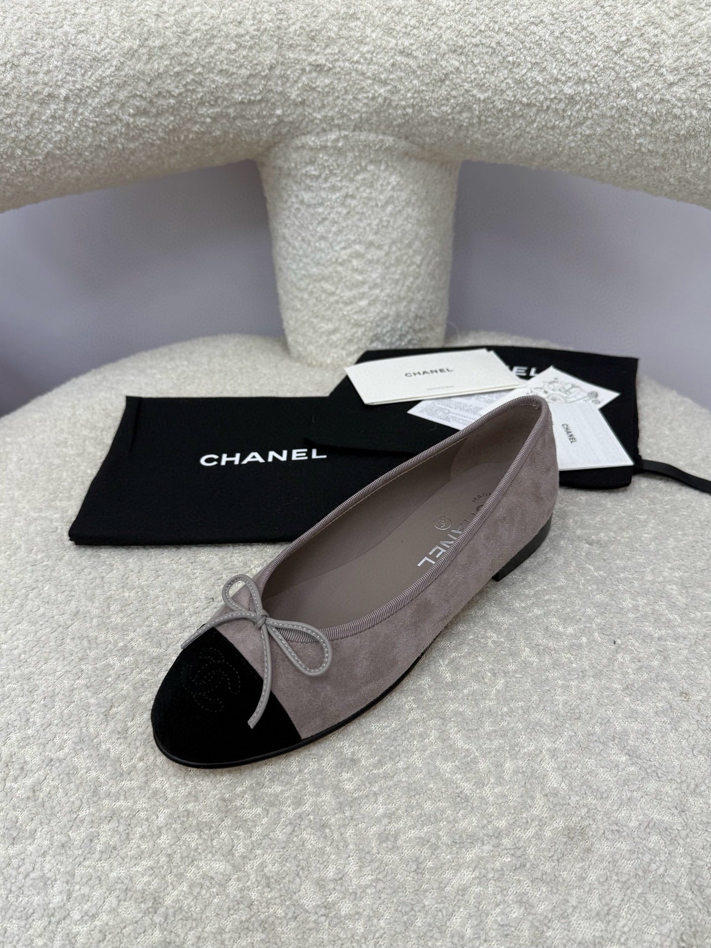 25A Ballet Flat Dark Grey Black Suede