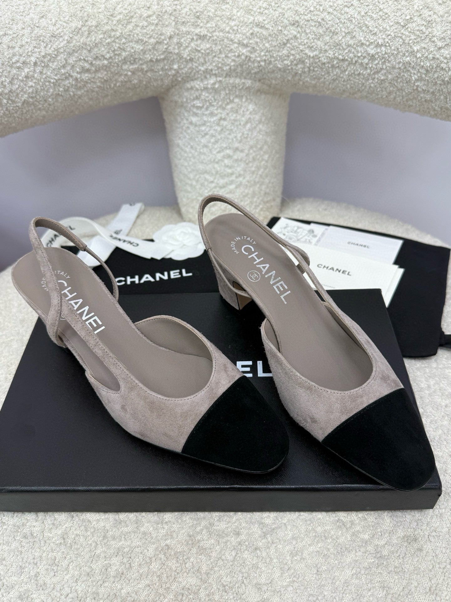 25A Slingback Grey Black Suede