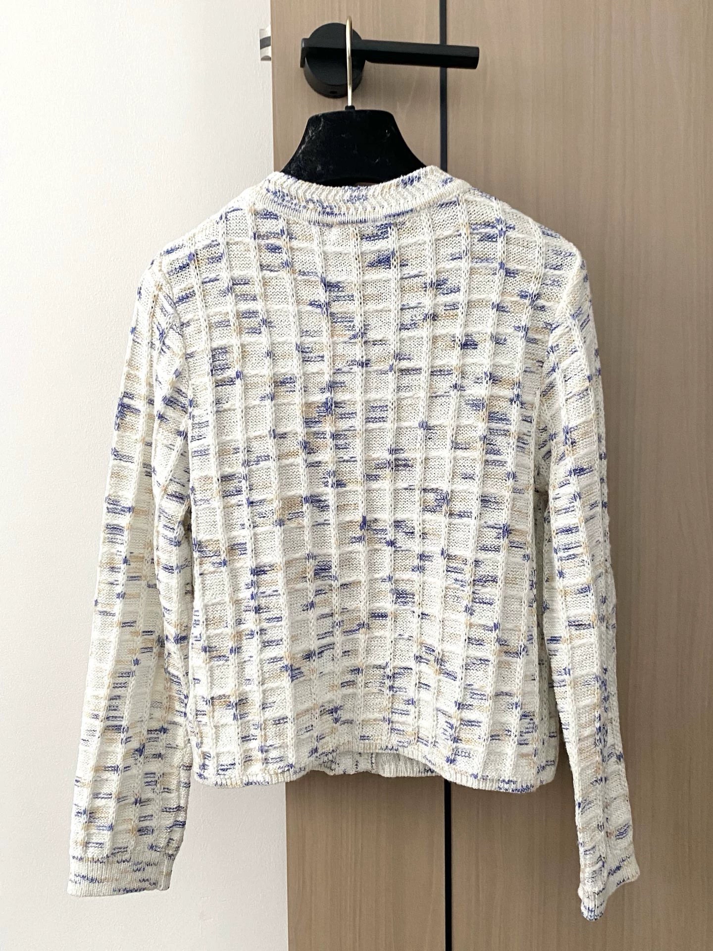 C New 25th Plaid Single-Breasted Round Neck Long-Sleeved Knit Cardigan(white/black/red)