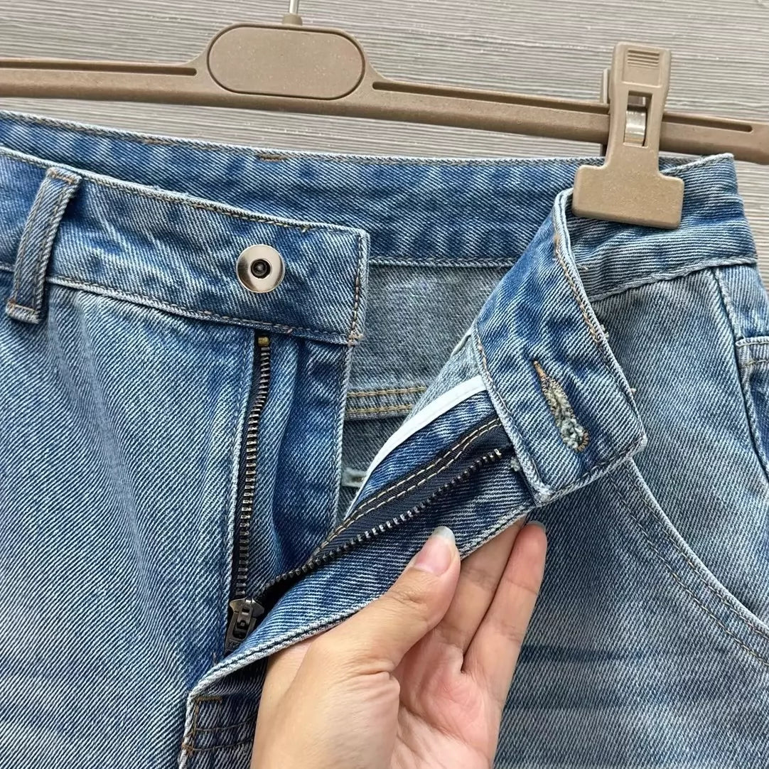 LO 25 Five Point Raw Edge Jeans
