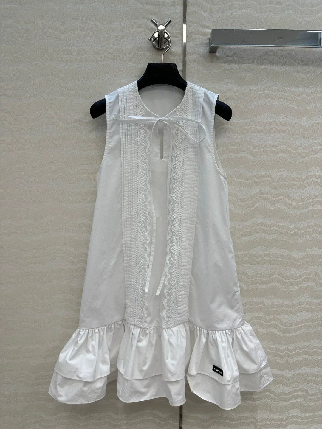m 25 new ageing temperament dress