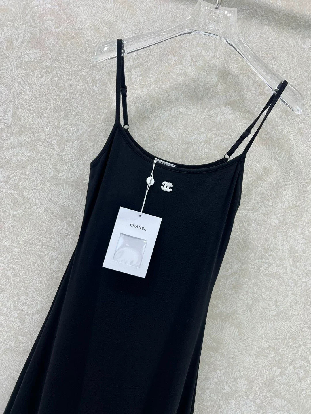 c 25 New Black Halter Long Dress with Chest Pads