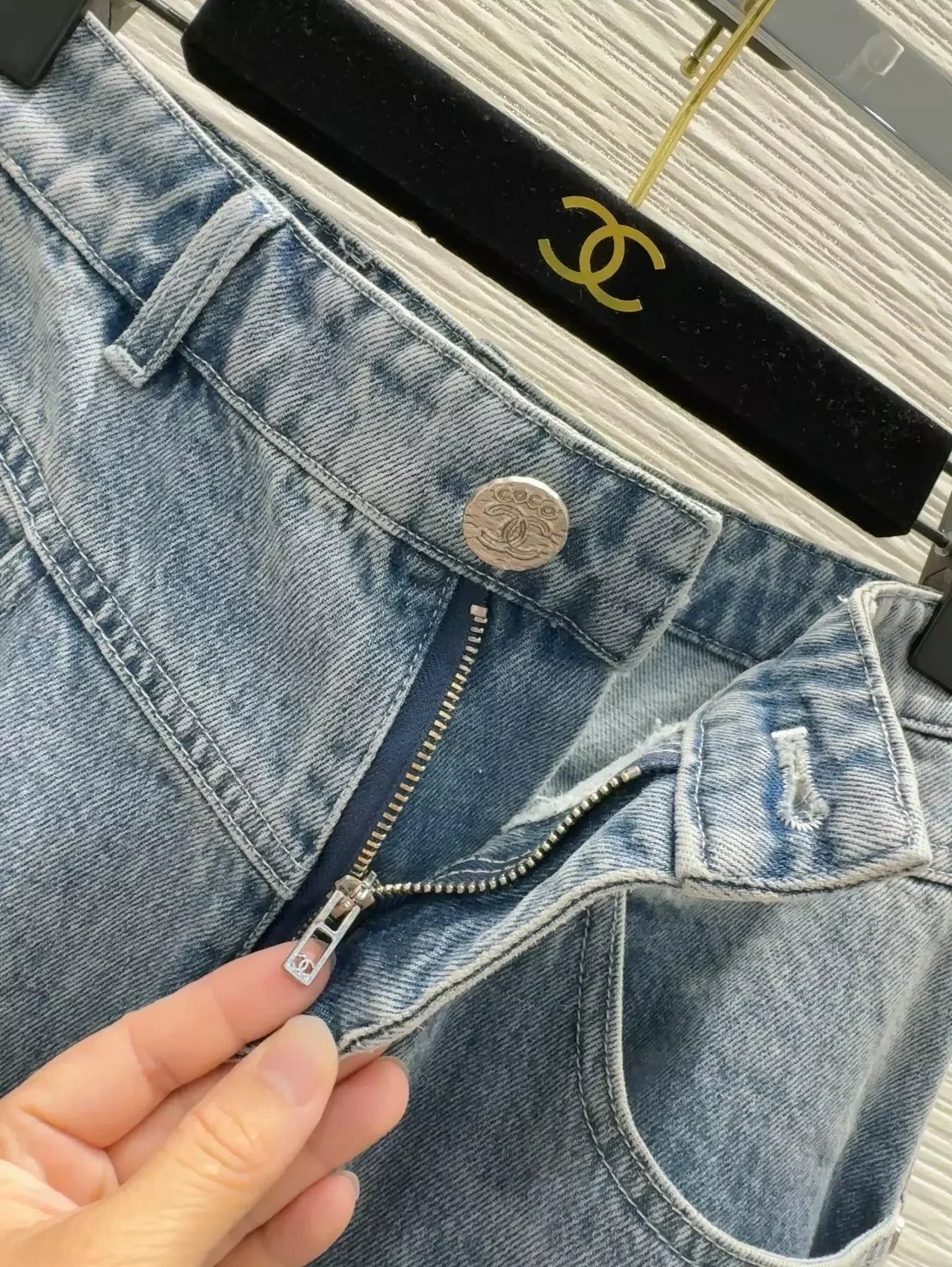C 25 New Denim Half Skirt