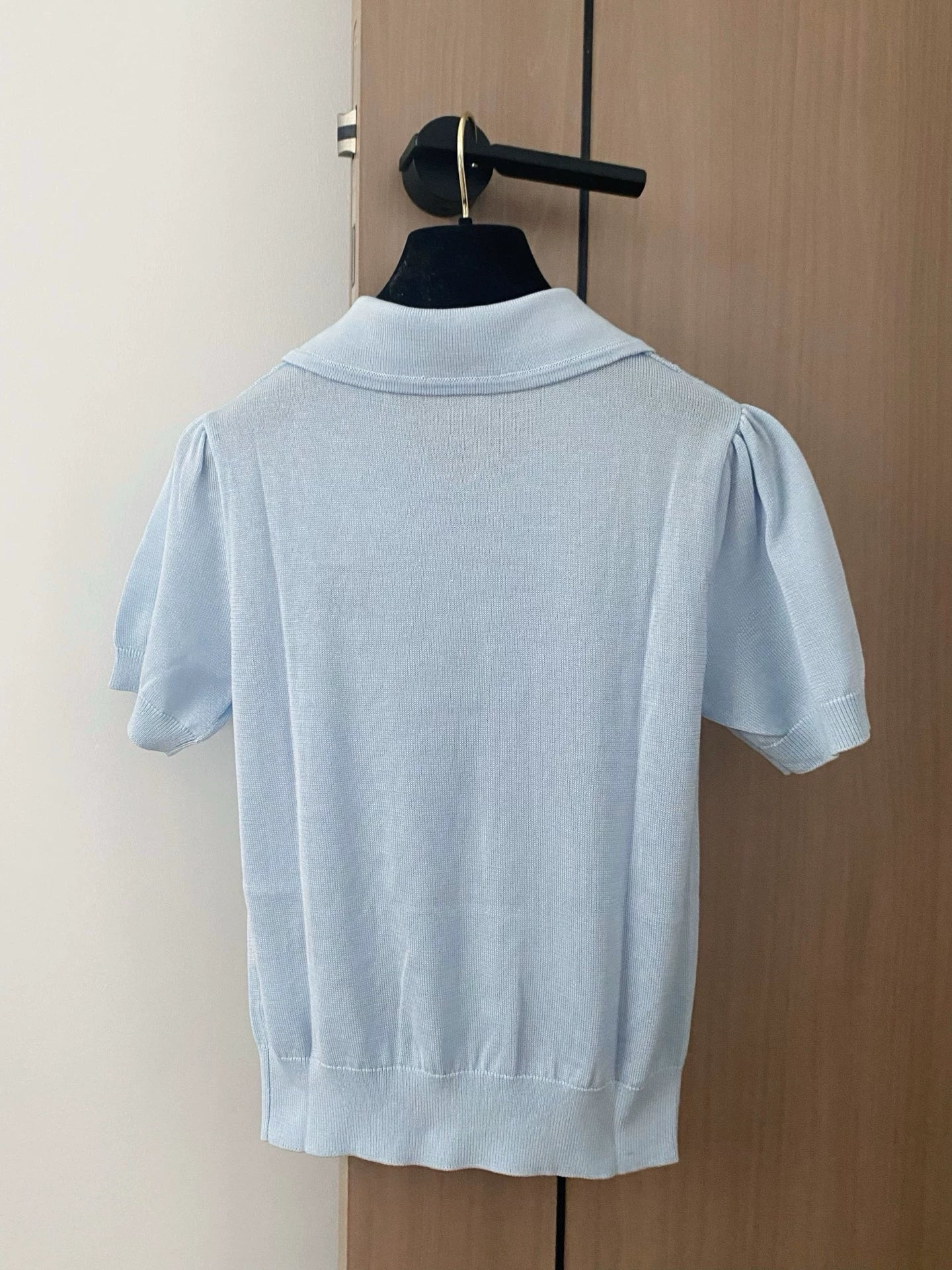 LO 25 New Two Colors Flip Neck Short Sleeve