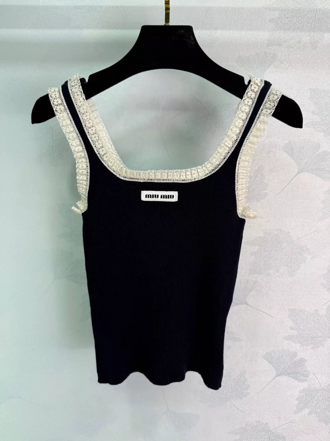 2025 Summer New Arrival Lace Trim Knitted Vest