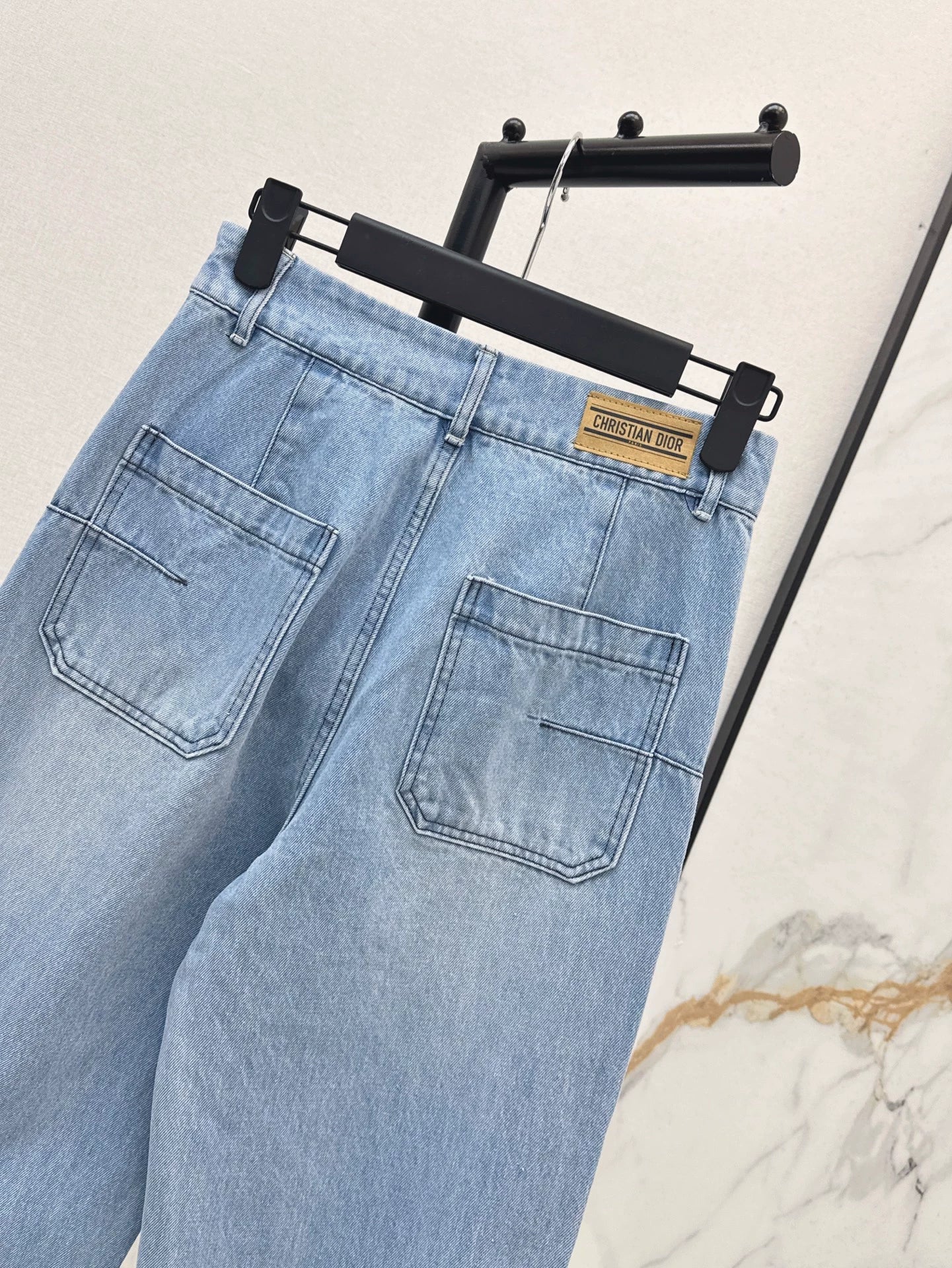 D 25 Spring/Summer New Denim Trousers