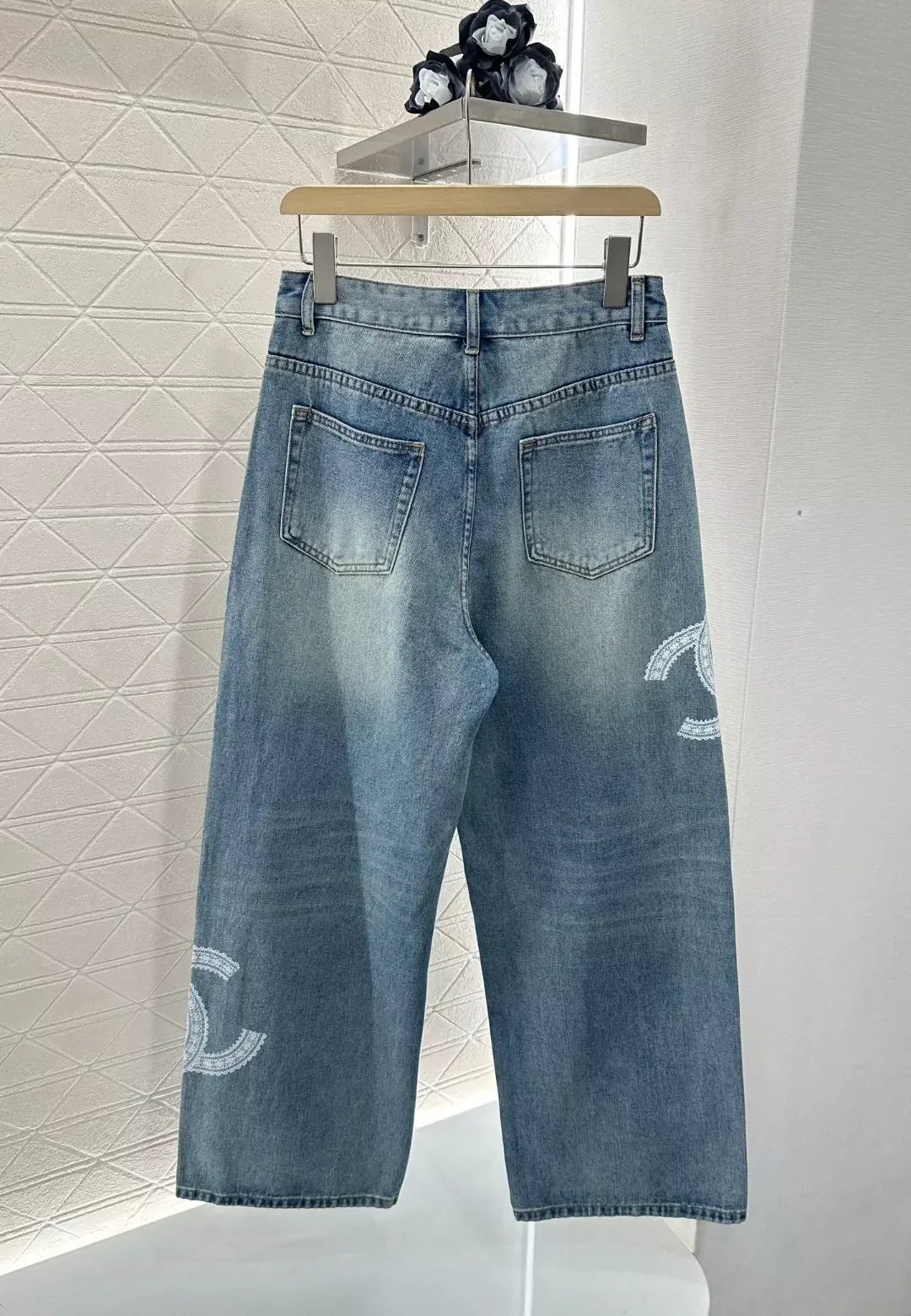 C Spring/Summer 25 Lace Embroidered Denim Trousers