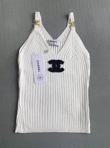 25ss Metal logo V-neck tank top