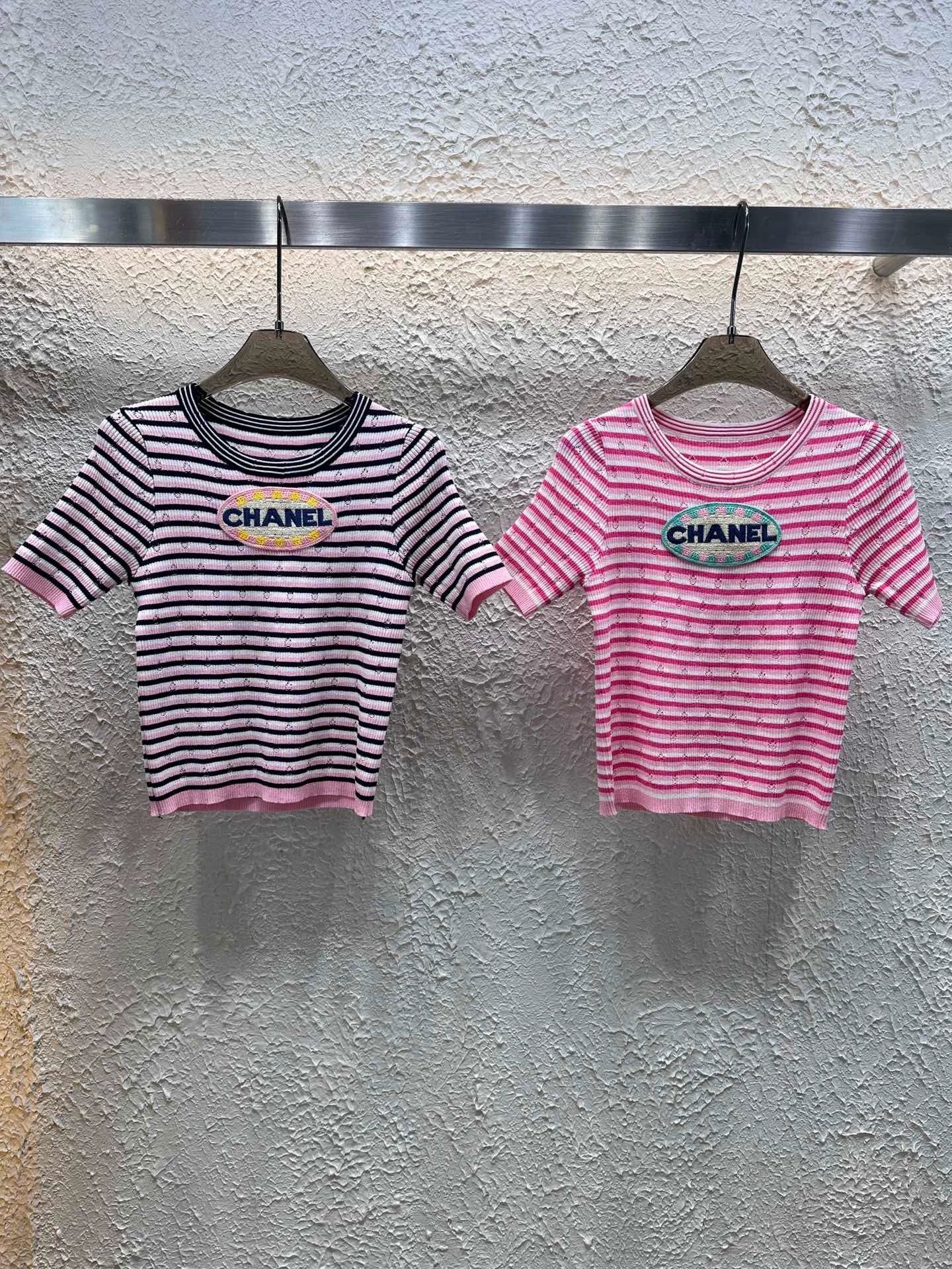 25 New Striped Knitted Short Sleeves