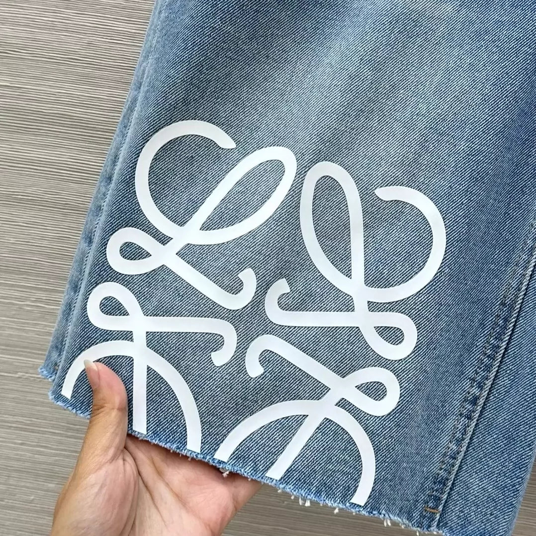 LO 25 Five Point Raw Edge Jeans