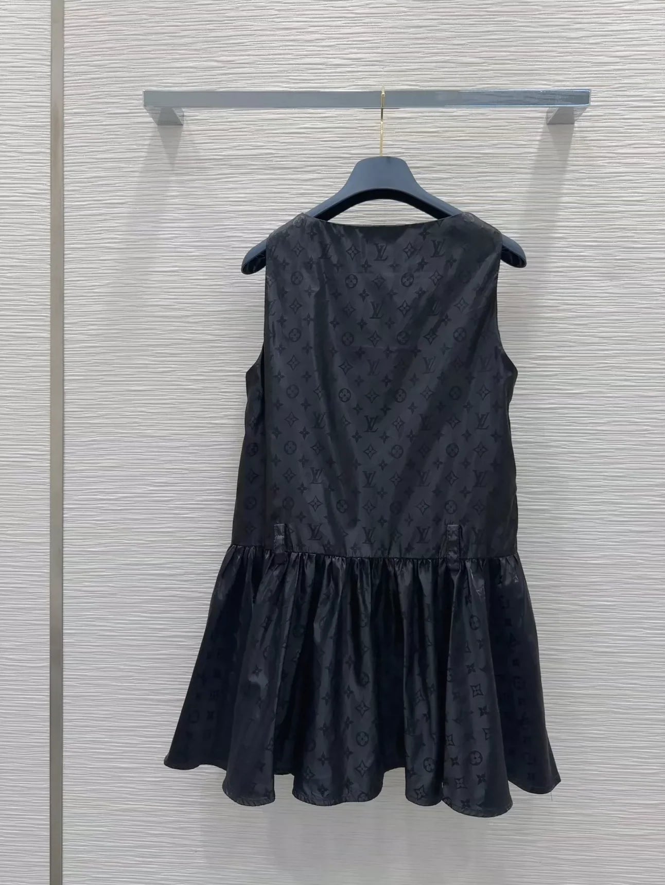 25 New Dark Floral Pocket Zipper Vest Dresses