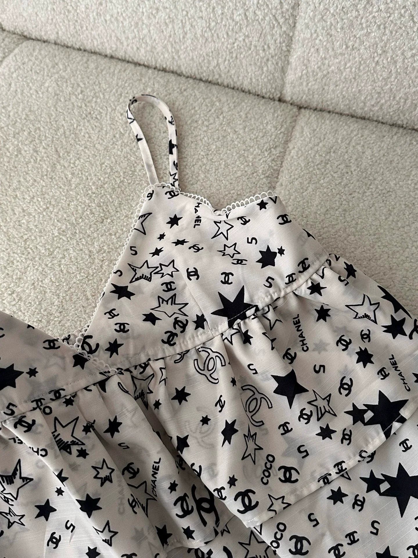 C 25 Medieval Star Sexy Little Suspenders
