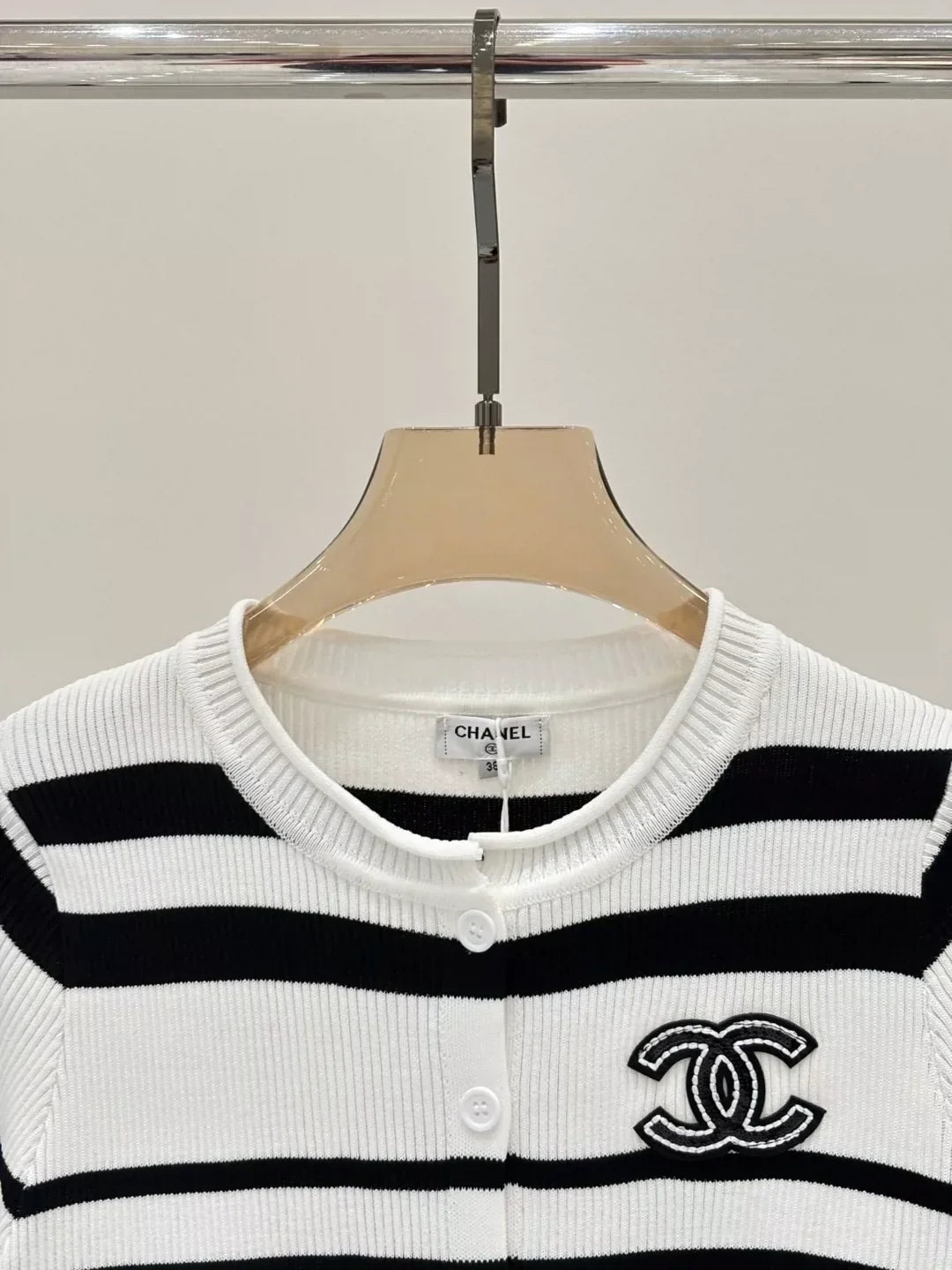 C 25 Spring and Summer New Round Neck Letter Logo Knitted Cardigan