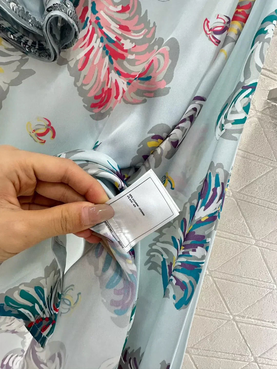 C 25 spring and summer new Sequins printed high-neck shirt shorts set