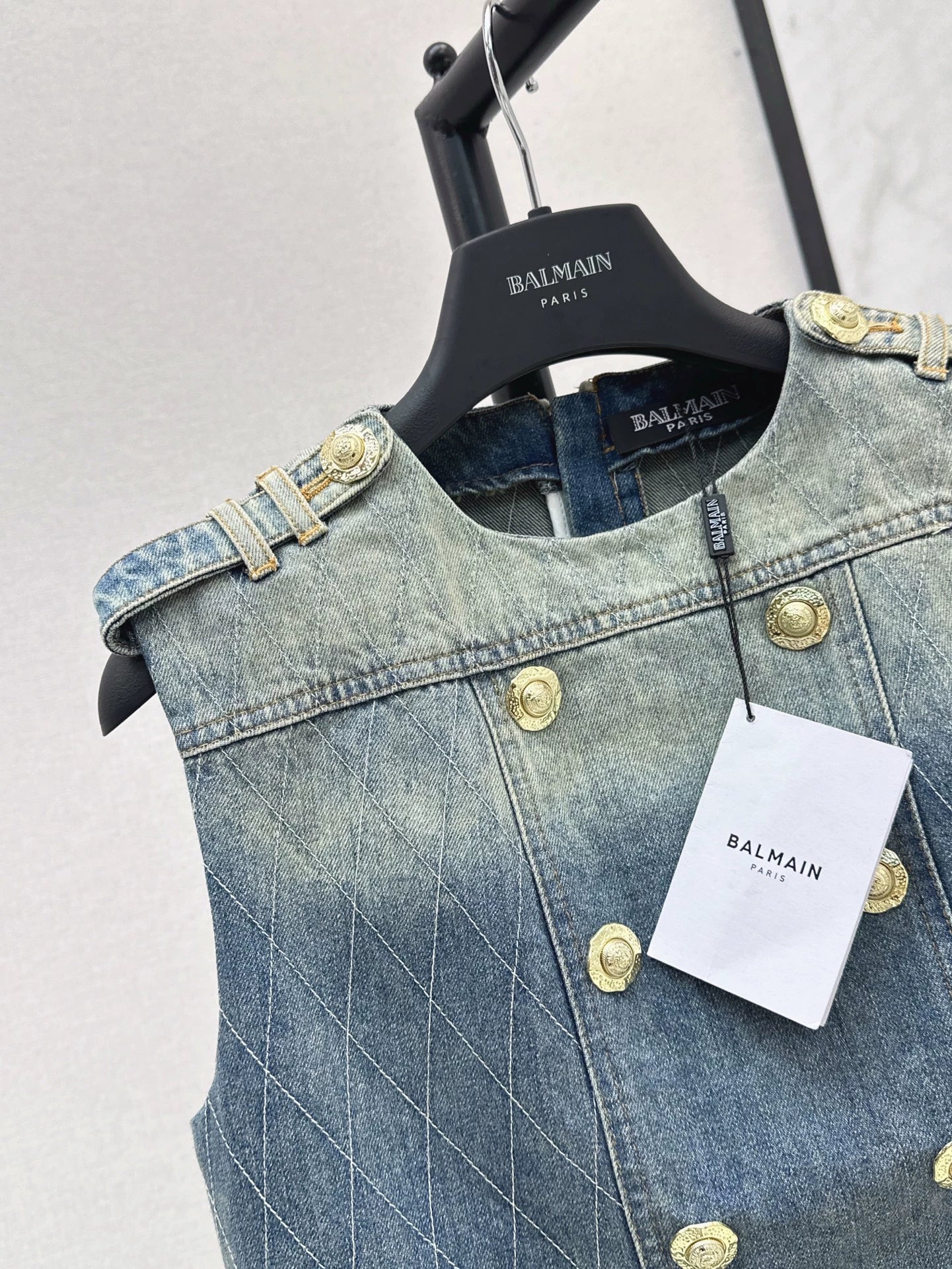 25 spring and summer new short section denim vest