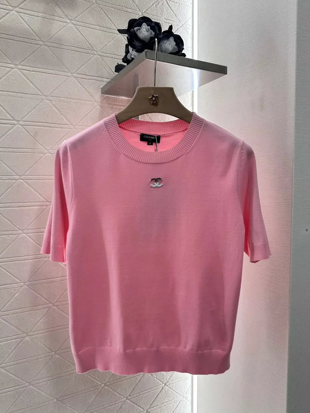 C 25 New Shoulder Sleeve Beaded Knit Short Sleeve Top(White pink blue)