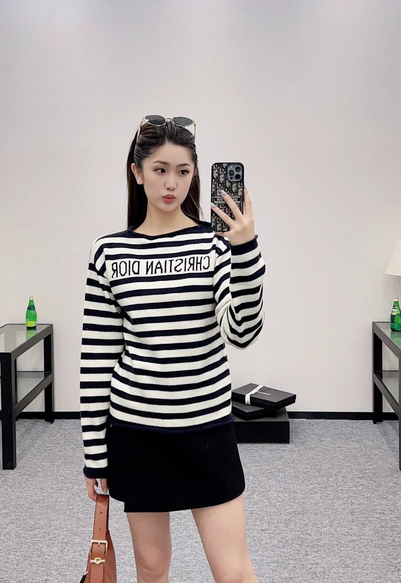 D 25 Striped long-sleeved knit top