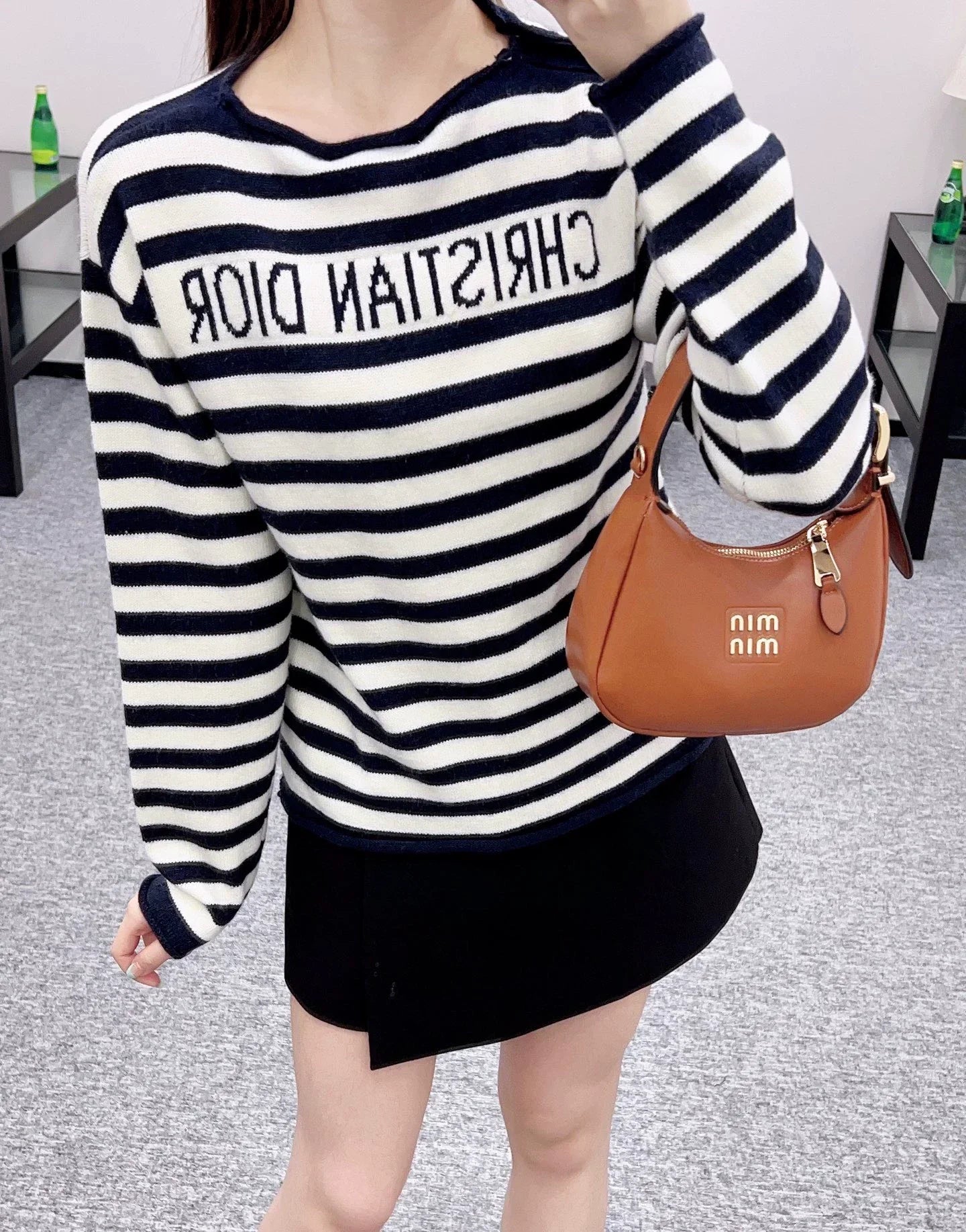 D 25 Striped long-sleeved knit top