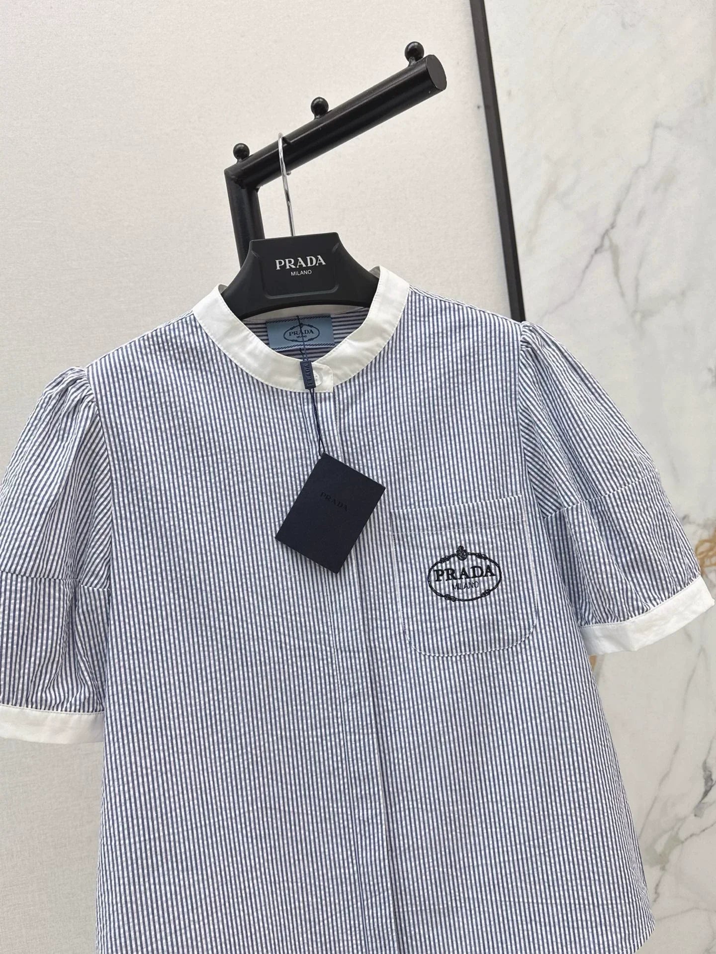 P 25 Spring/Summer newest style letter embroidery decoration short-sleeved shirt
