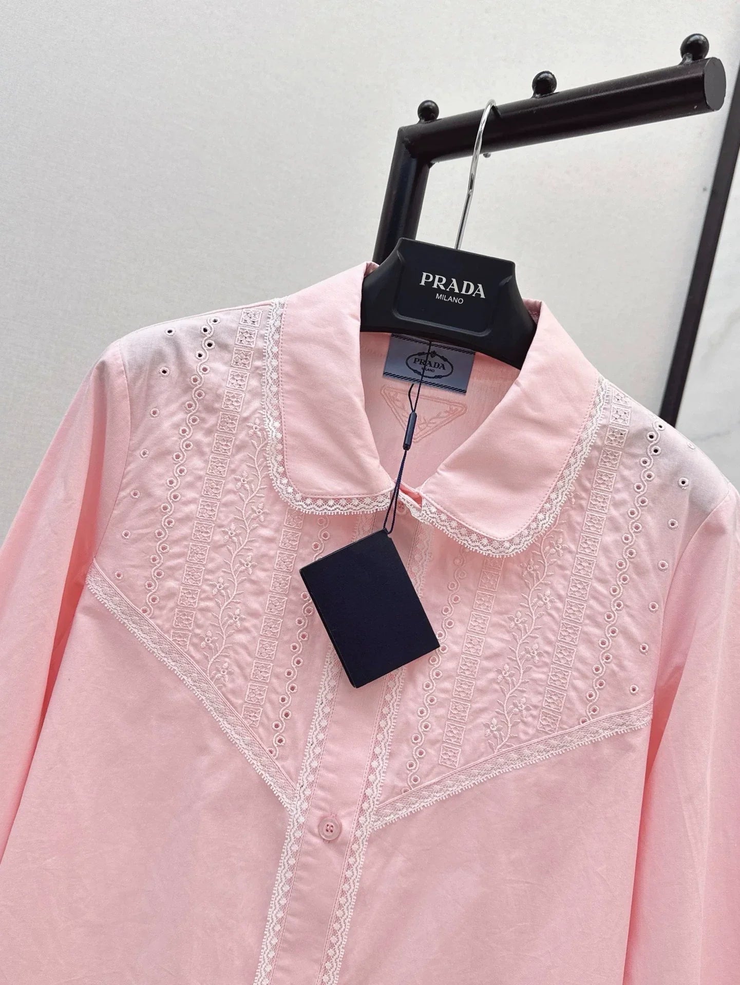P 25 Spring Summer New Lace Lace Long Sleeve Shirt Style Dresses