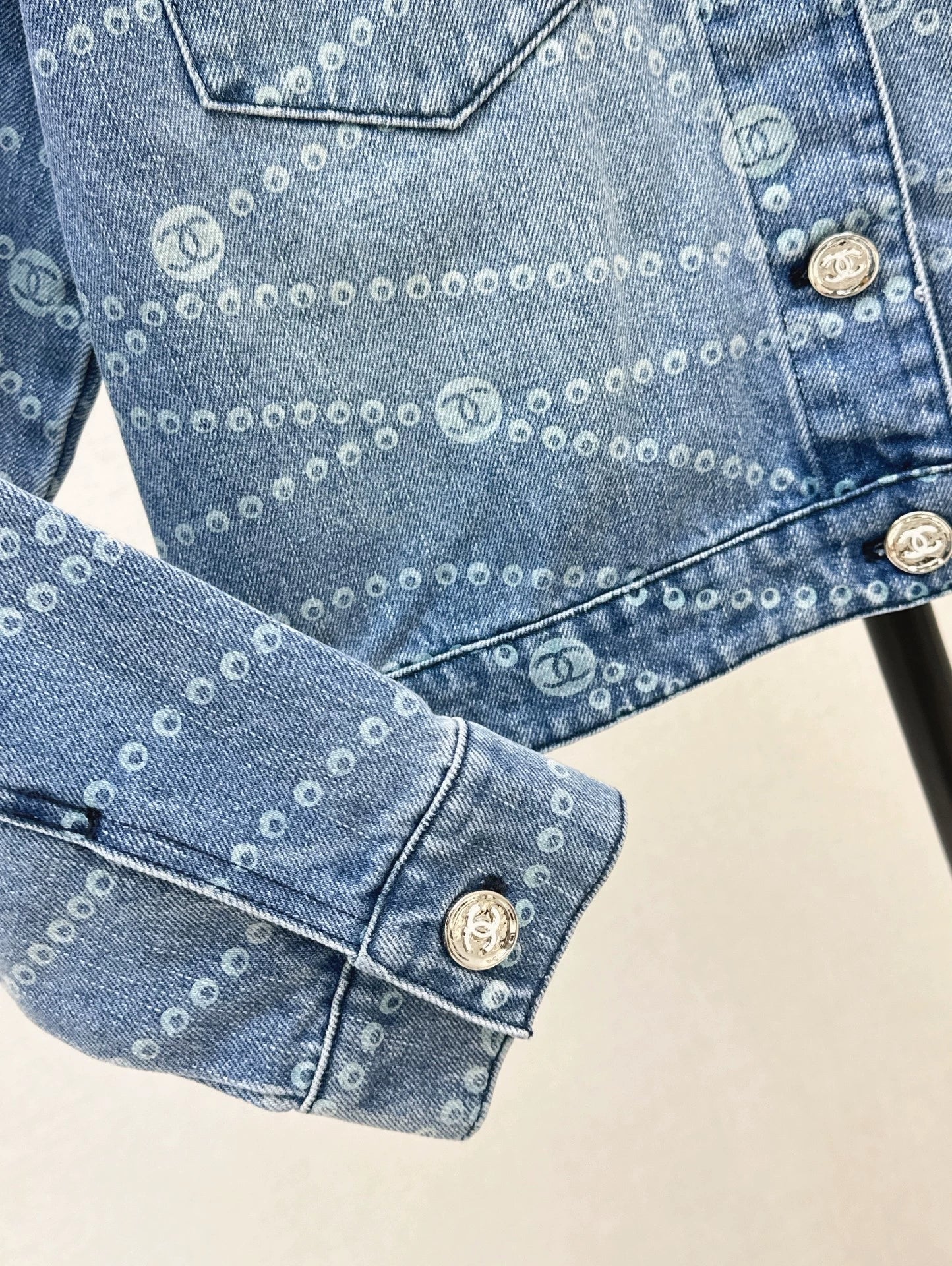 25 new printed denim jacket