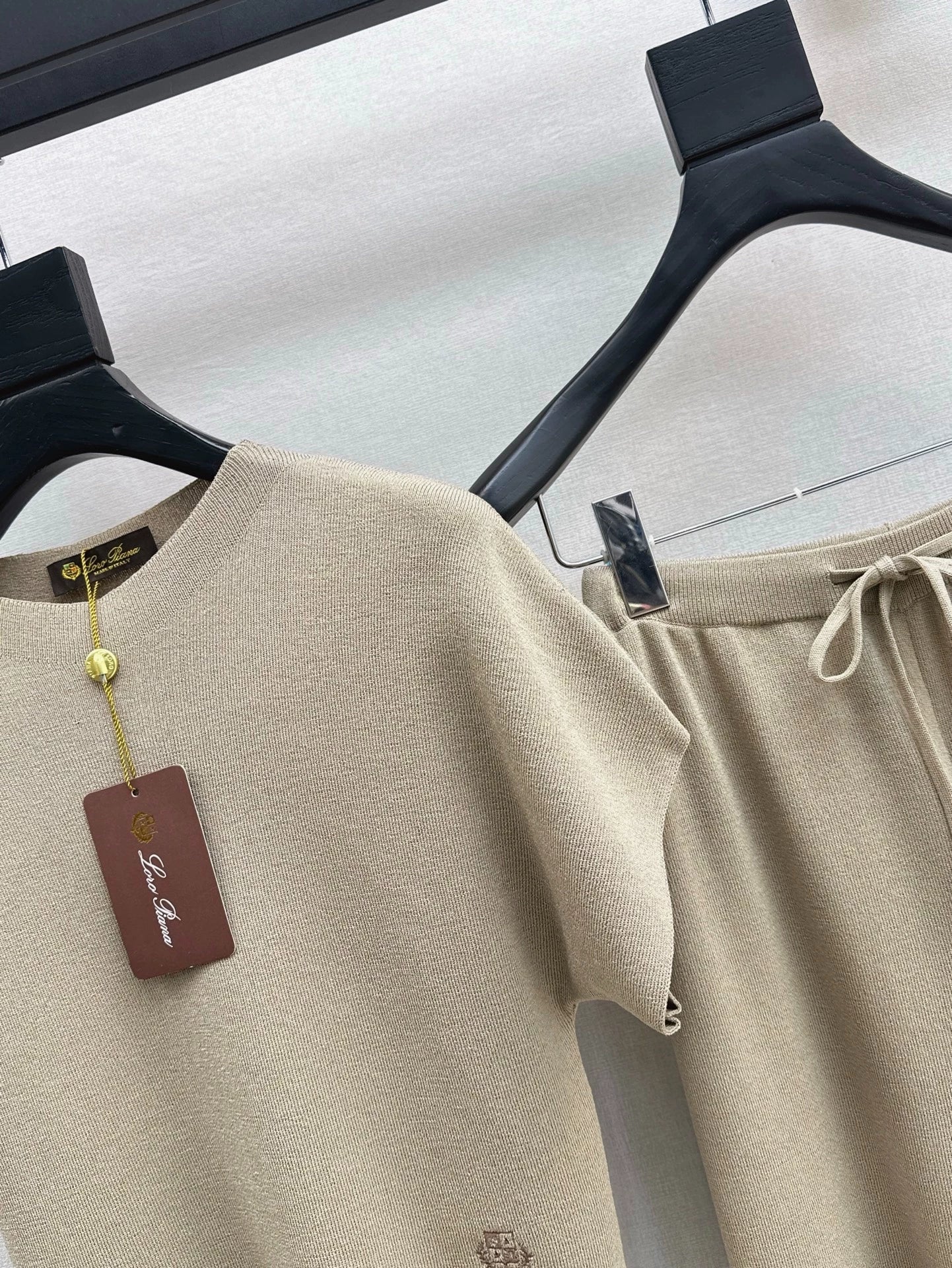 25 Spring/Summer New High-end Minimalist Knit Suit