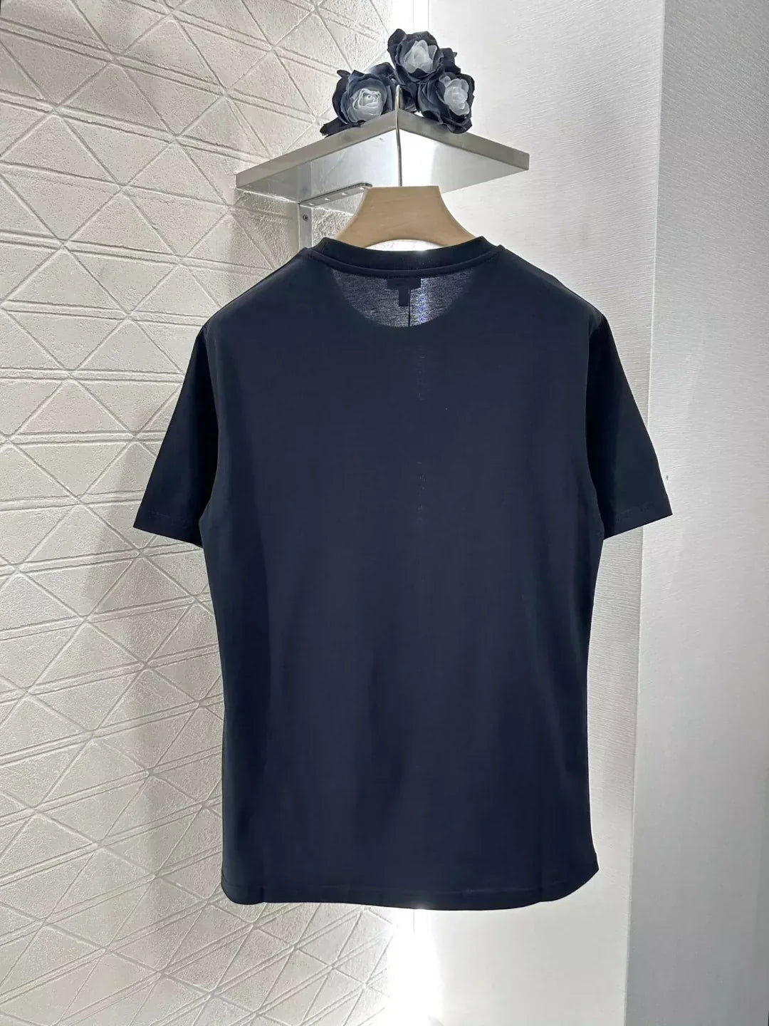 LO 25 Summer New Stapled beads totem round neck short sleeve T-shirt