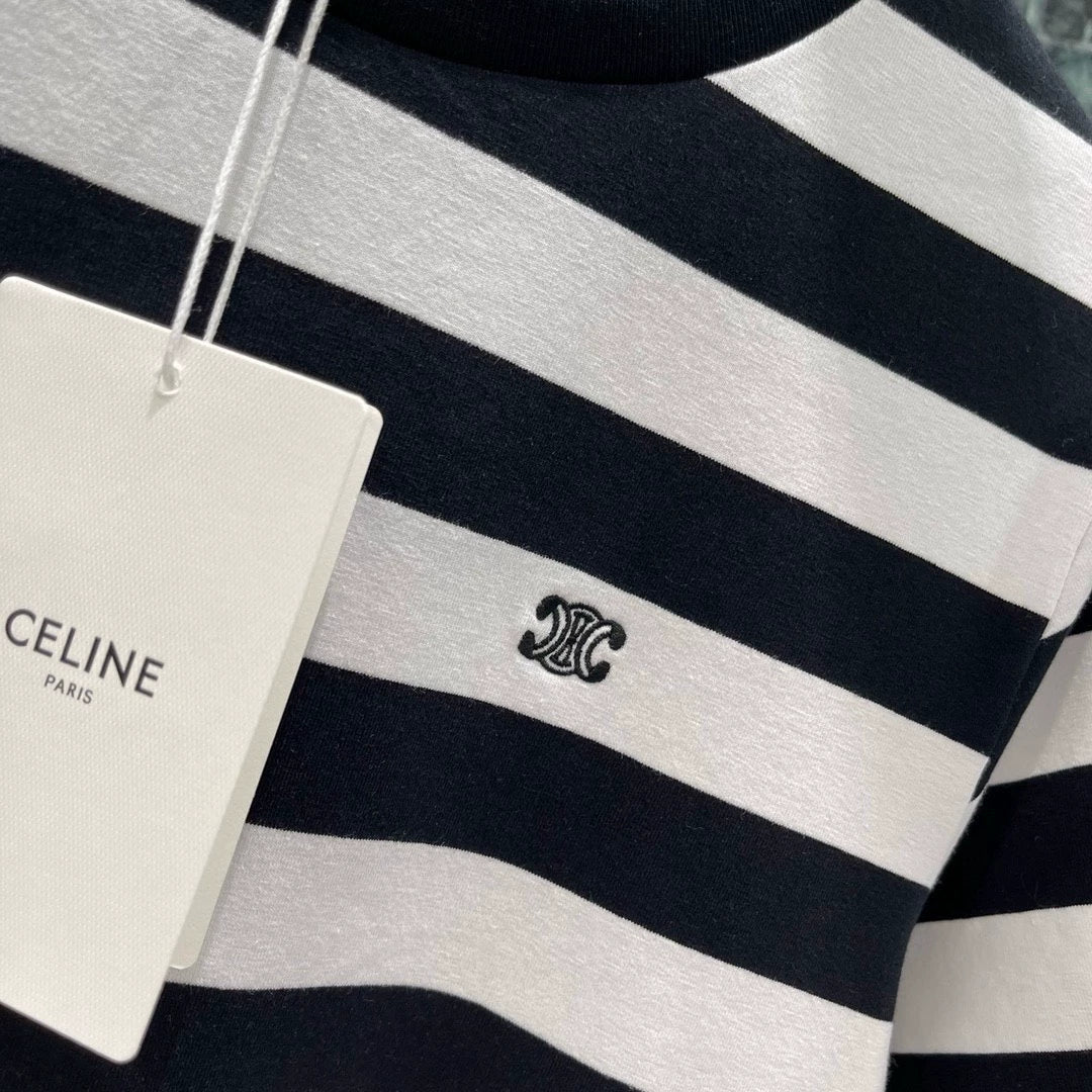 25 New black and white striped short-sleeved T-shirt