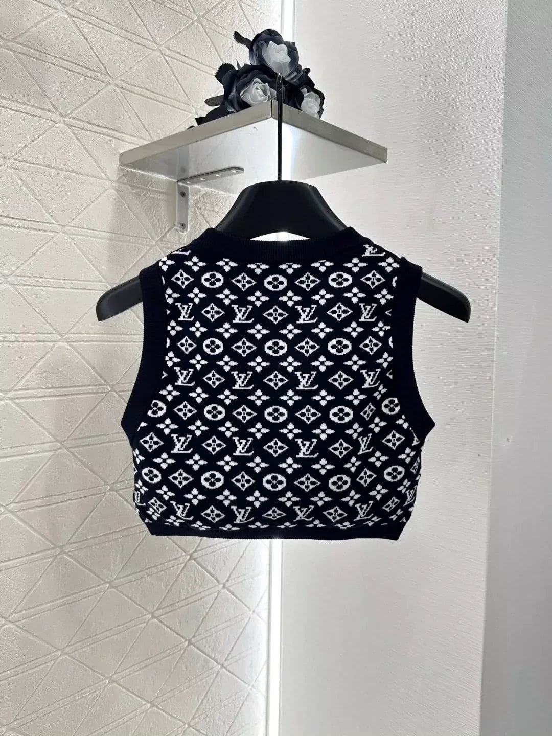 L 25 New Jacquard patchwork knitted short vest