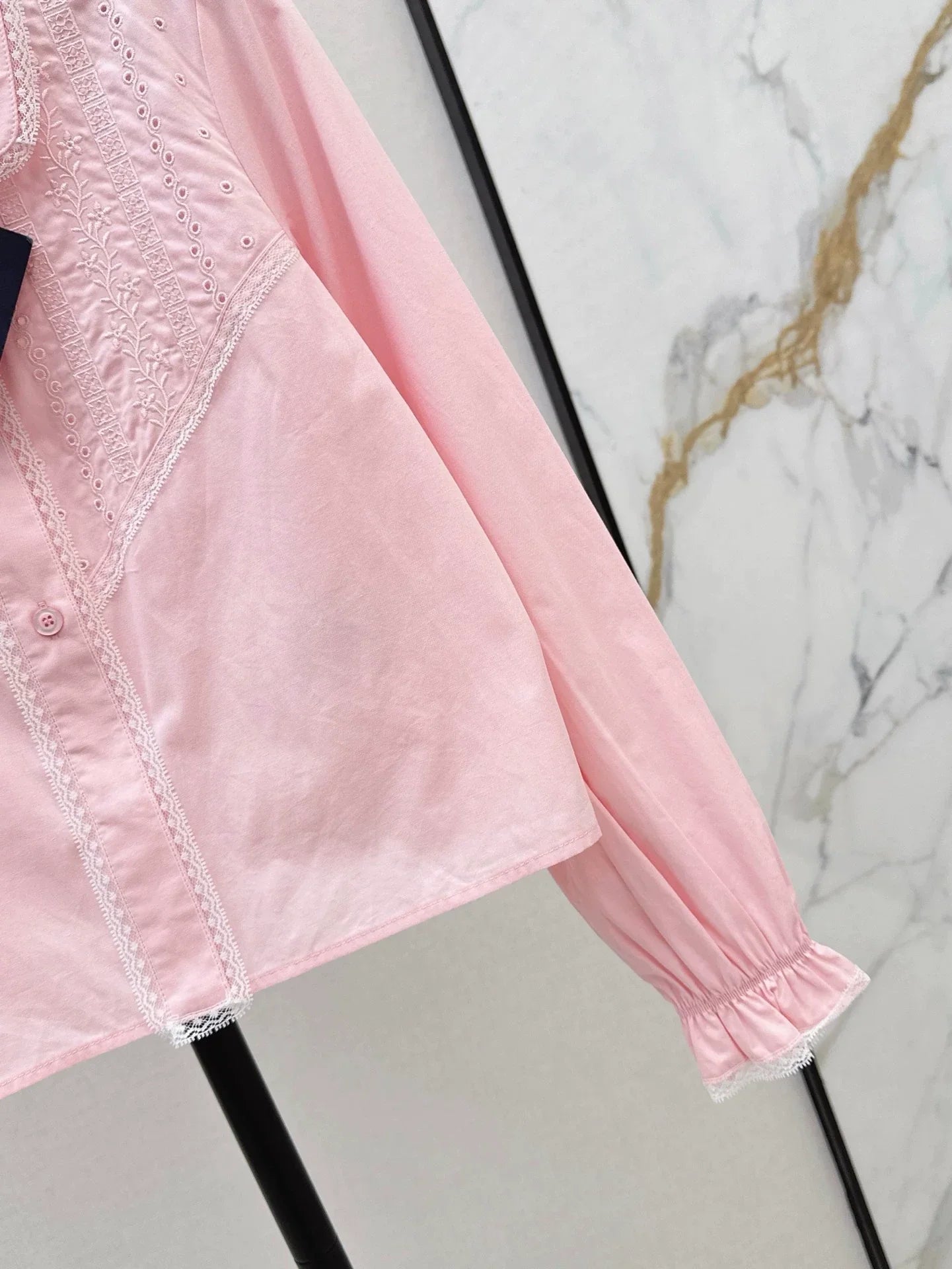 P 25 spring and summer new lace lace long sleeve shirt