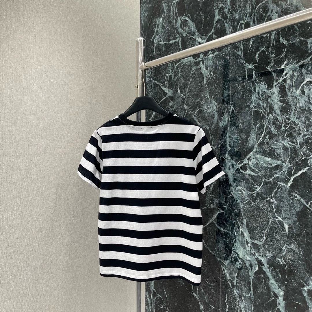 25 New black and white striped short-sleeved T-shirt