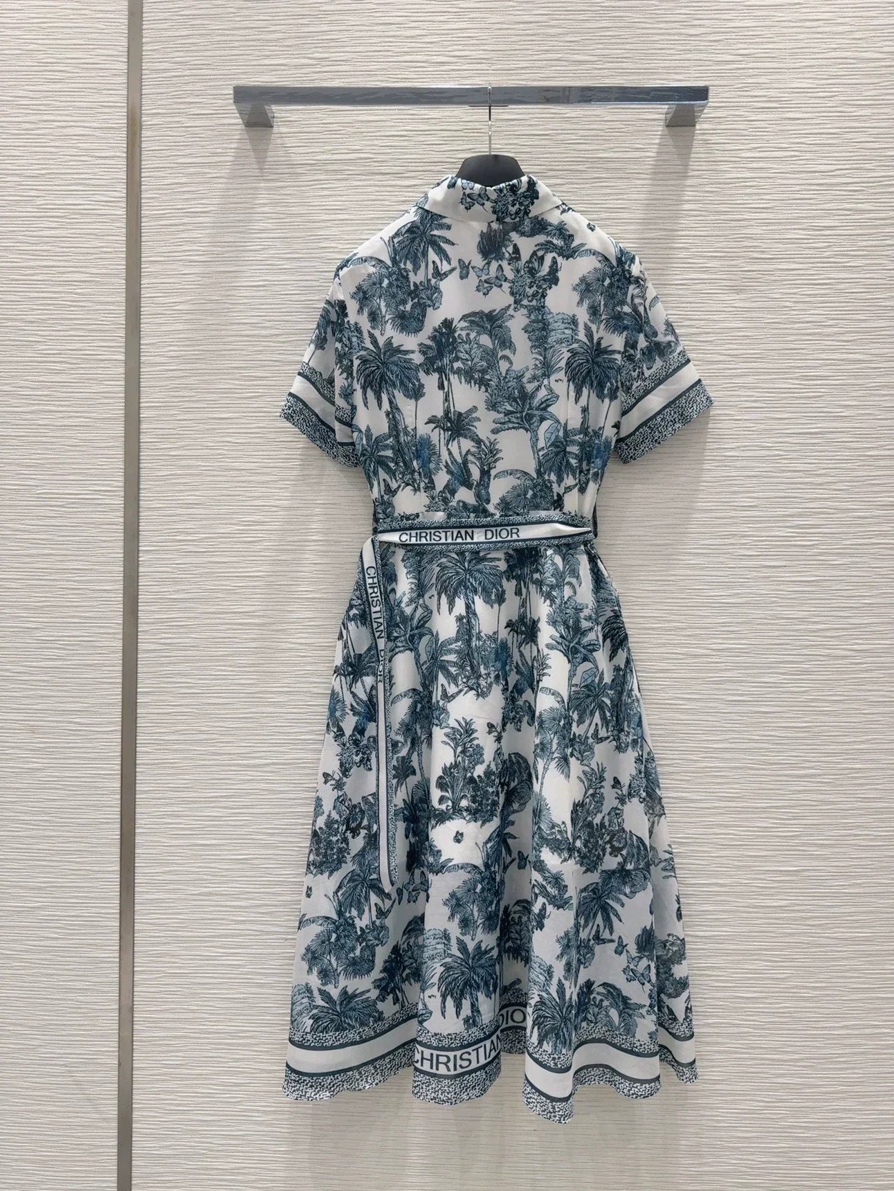 D 25 New Leaf Print Belted Short Sleeve Dresses