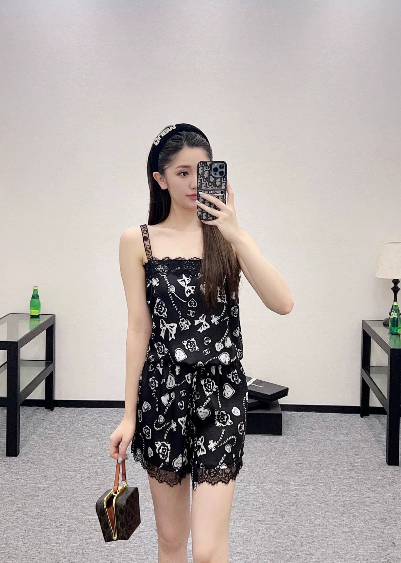C 25 Reactive Print Lace Tank Top and Shorts Set