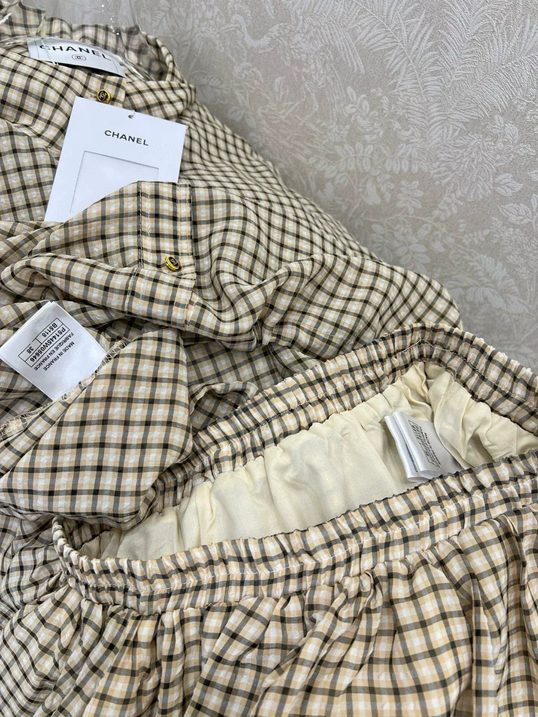 C 25 new vintage fine plaid suit